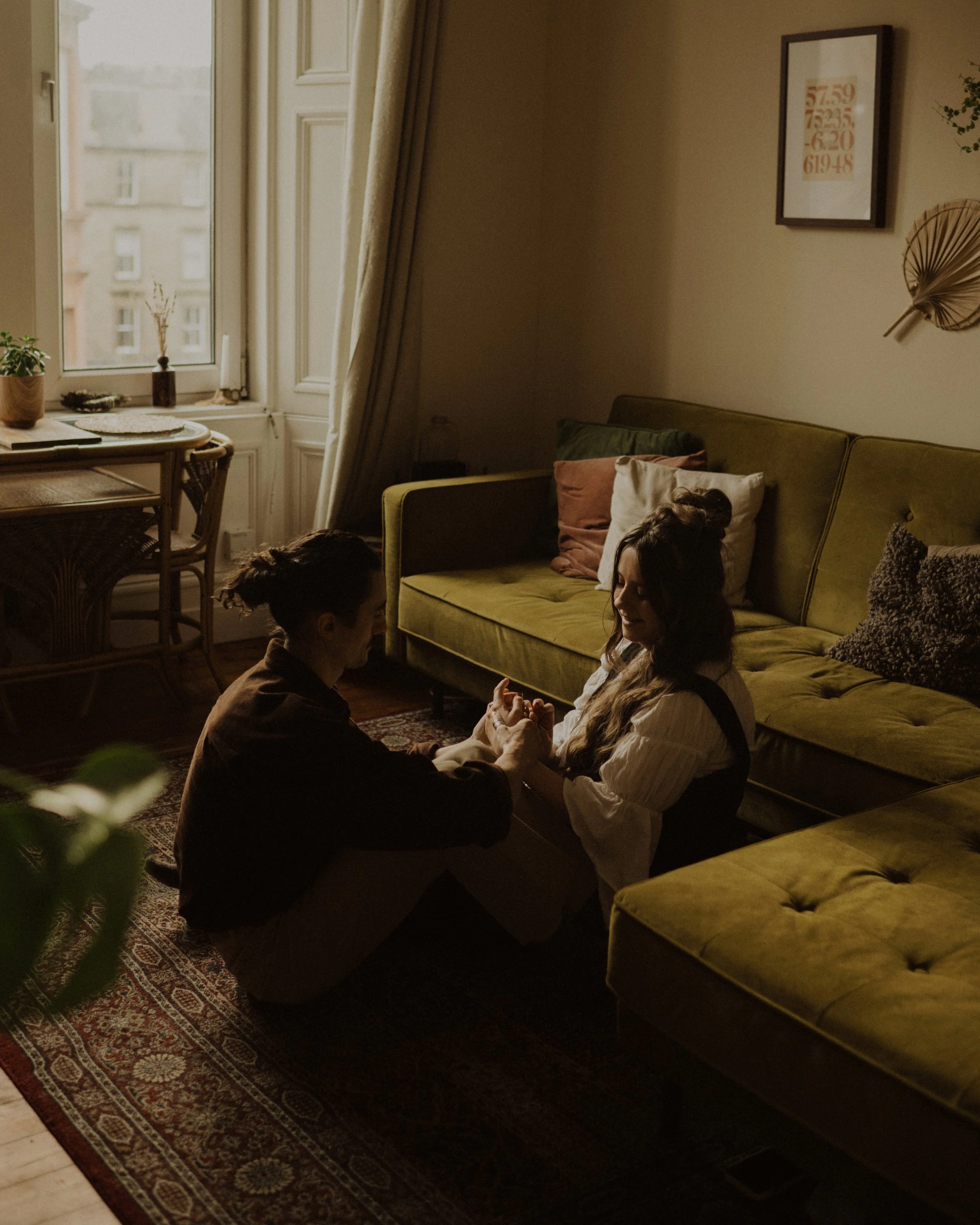 Joanna-Eliza-Abi-Darren-in-Home-ALL-130 copy 2.jpg