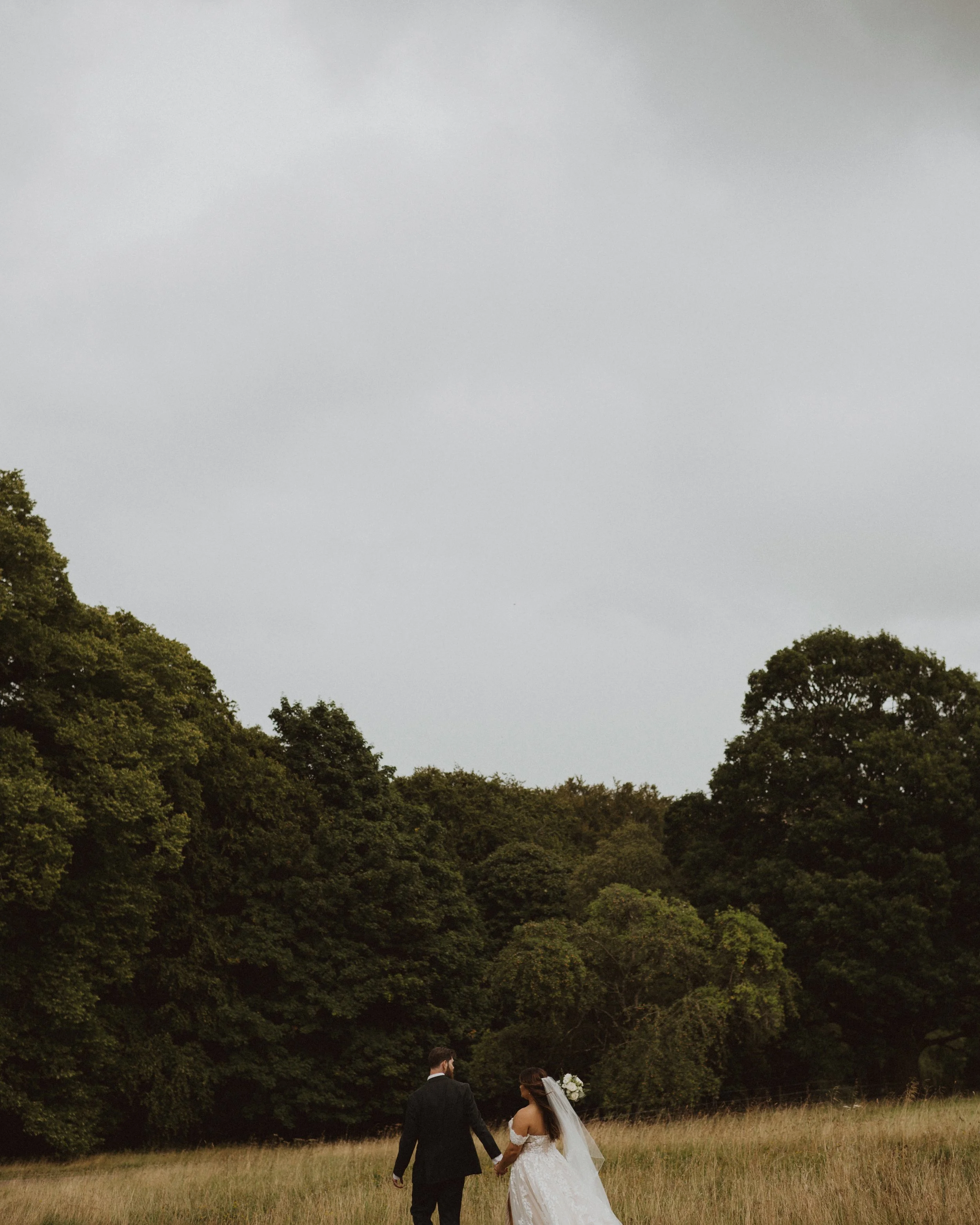 Joanna-Eliza-Edinburgh-Wedding-Camilla-Travis-Sneaks-29 copy.JPG