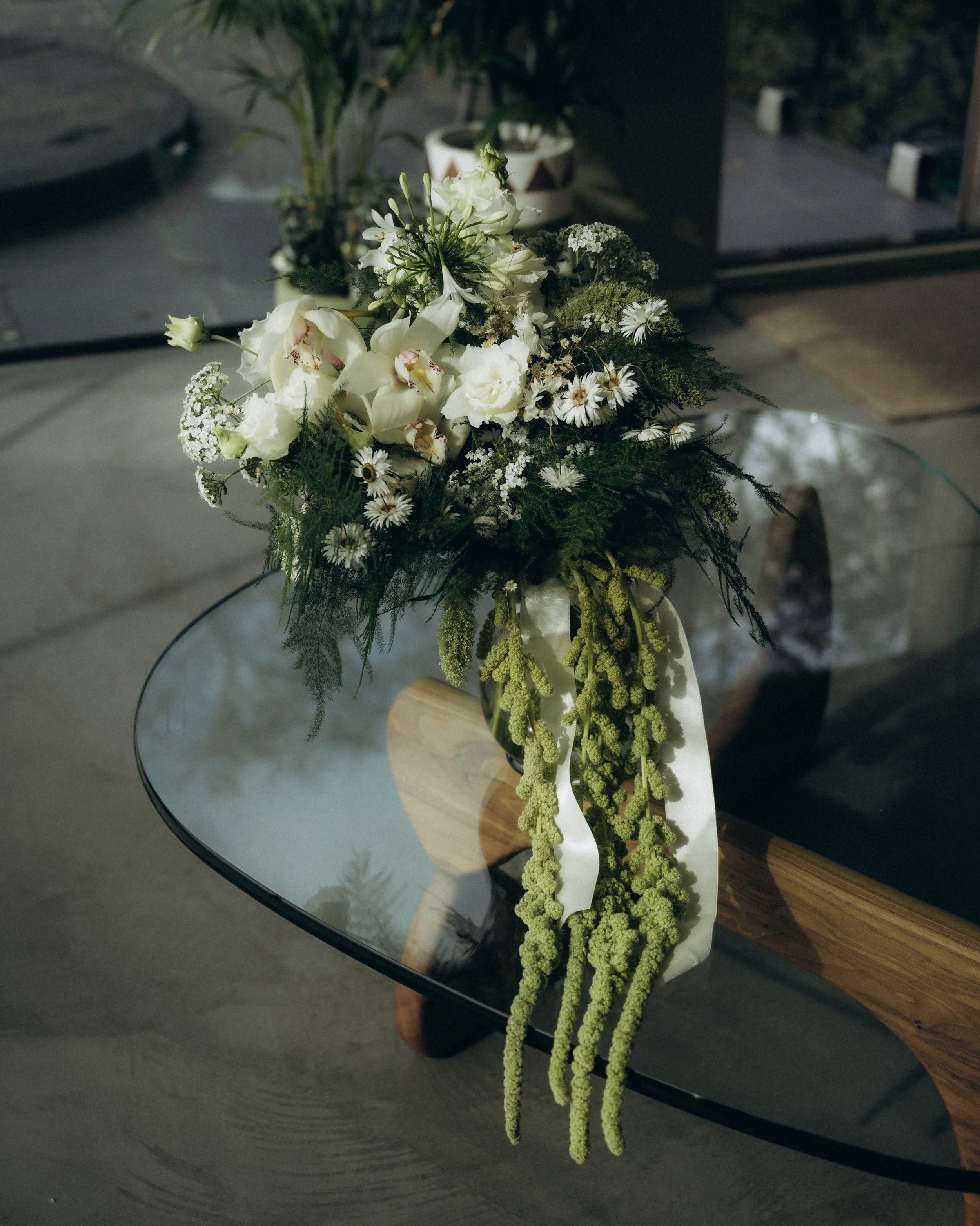 Joanna-Eliza-Caitlin-Jacob-Sneaks-4 copy.jpg