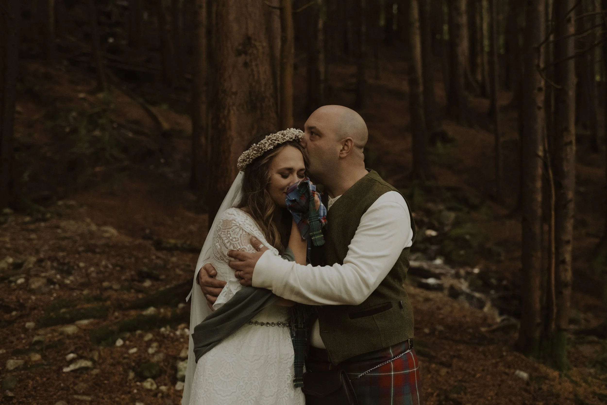Joanna-Eliza-Neil-Sian-Glencoe-243 copy 2.jpg