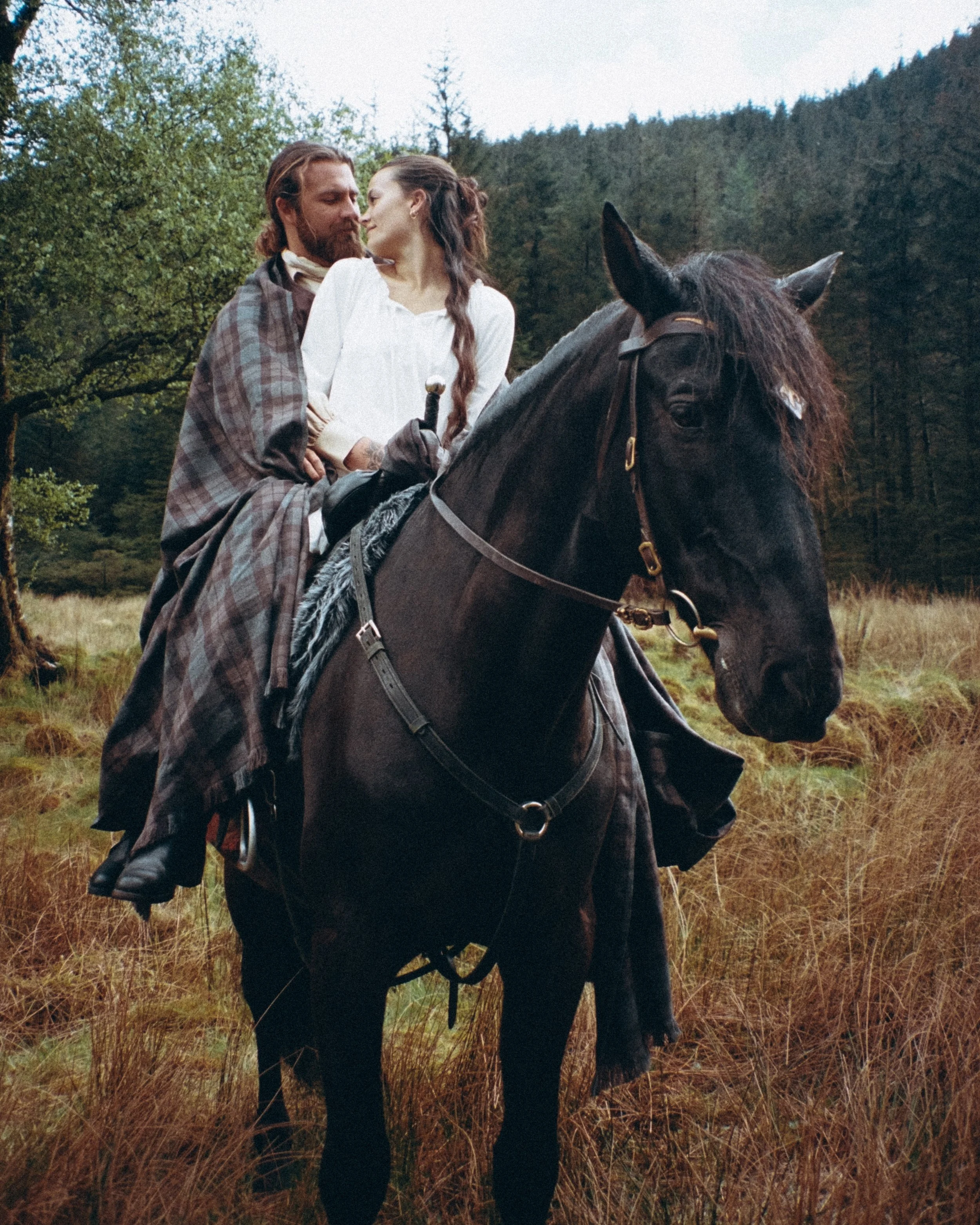 Joanna-Eliza-Scotland-Retreat-FILM1-15 copy.jpg