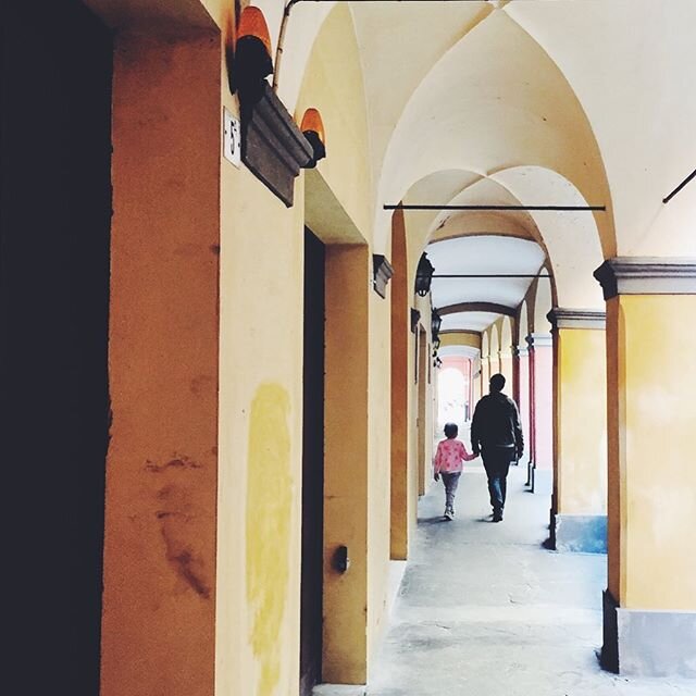 I love falling in love with a city. Soon we will be walking these porticos again.
⠀⠀⠀⠀⠀⠀⠀⠀⠀
#modena #traveltomorrow #stayinsidetoday #wanderingstreets #exploreitaly #sidewalks #likefatherlikedaughter #citywalks