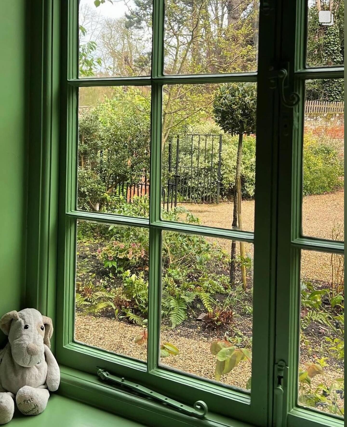 A playroom nestled in nature with teddy having a thoughtful moment watching the arrival of Spring #charlottecroftsandco 
.
.
.
.
#naturalpaint #greenroom #springday #edwardbulmerpaint #countryhousestyle #interiordesign #countrylife #interiordesigner 