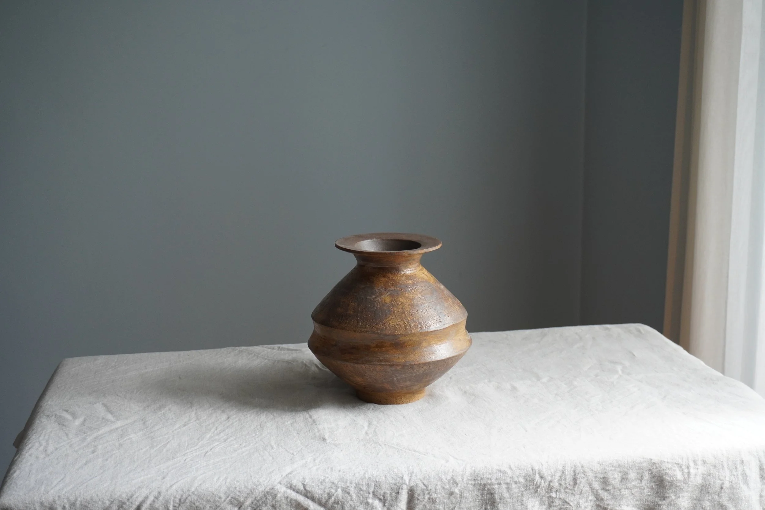 Vase VII