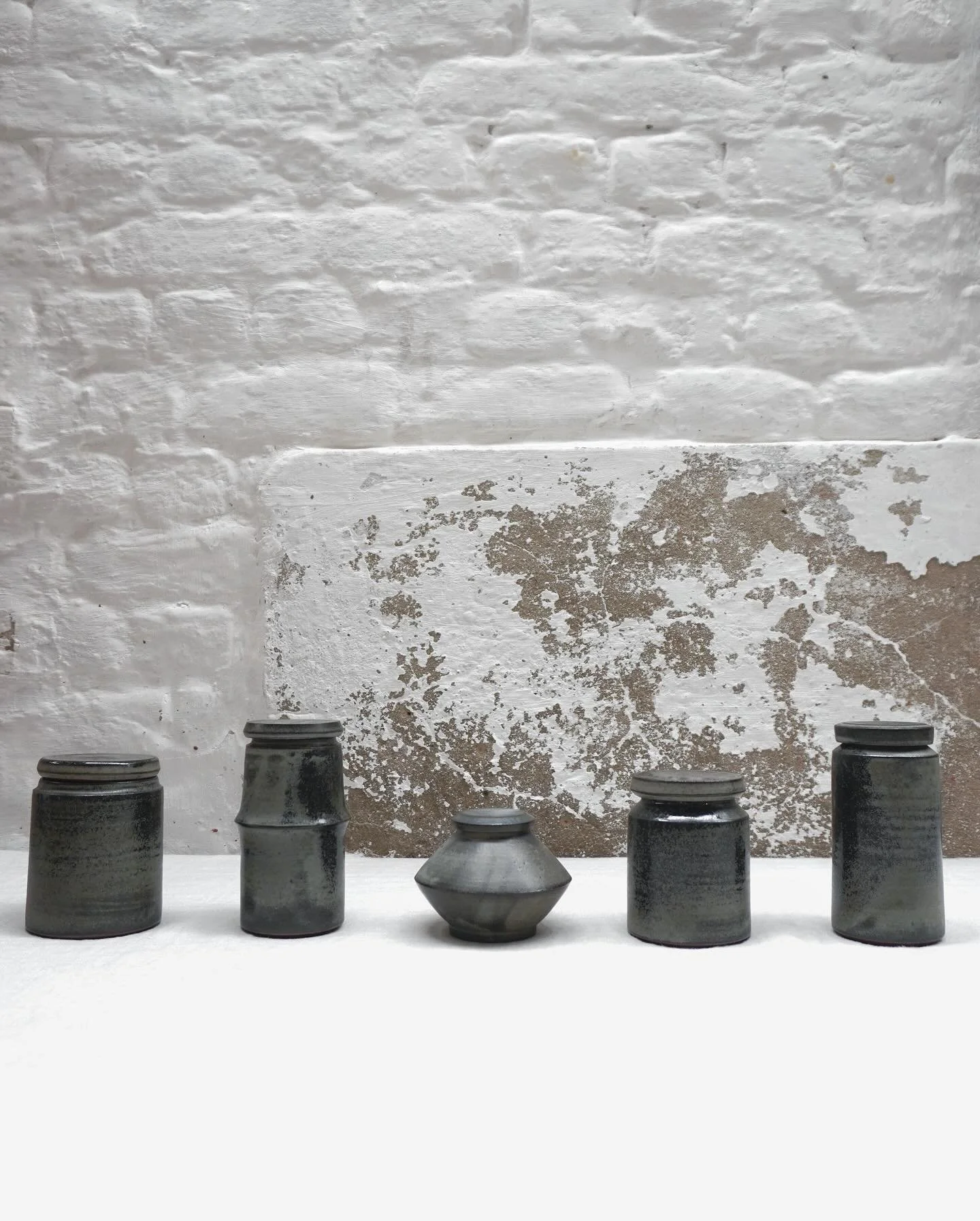 Vous aurez le choix parmi 19 boites toutes diff&eacute;rentes et donc totalement uniques.
Tous les &eacute;maux sont le r&eacute;sultat de recherches approfondies ! 
&Ccedil;a se passe le dimanche 2 juin sur ma boutique en ligne.

 Pour celles et ceu