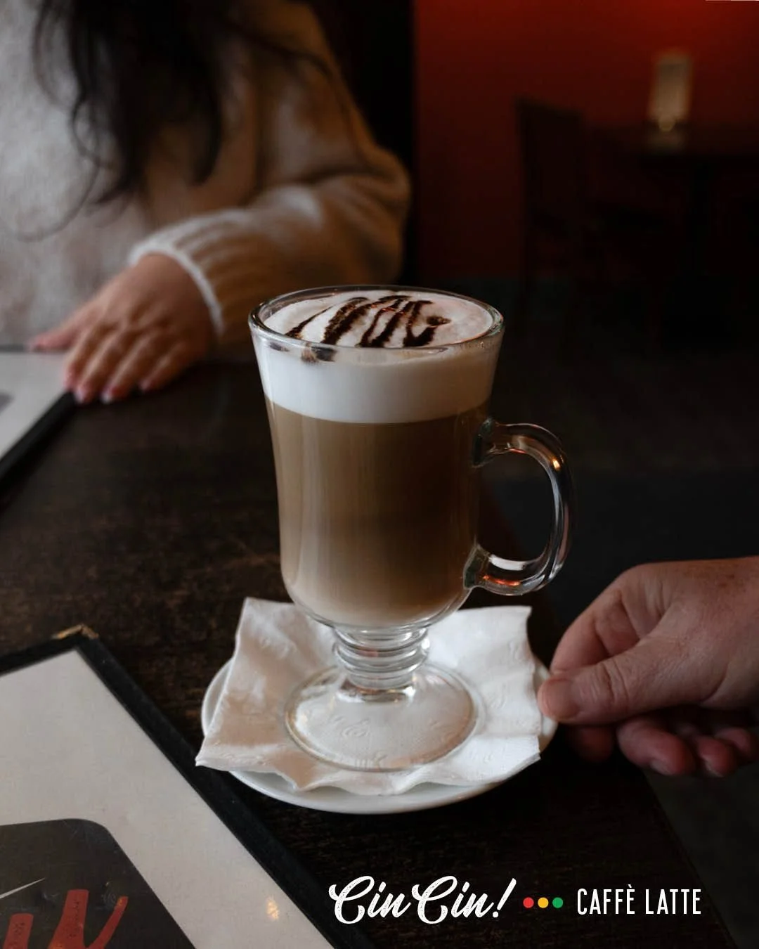 We gave this latte a little holiday upgrade! ✨☕️

🍽 Dine In, First Come, First Served
🍷 Extensive beverage menu from Italian espresso to handcrafted cocktails.

76 Main St. E., by the lights at Brunel🚦
.
.
.
.
#AuthenticItalianFood #MuskokaRestaur