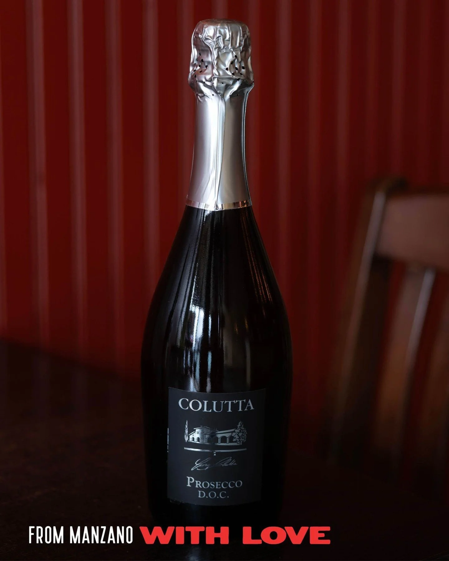 🥂 Visit the Cantina at That Little Place By The Lights to discover our collection of wines from the Colutta vineyard in Manzano, which is also the hometown of our very own Nonna Annie! 🇮🇹

Colutta makes a delightful prosecco that we sell by the bo