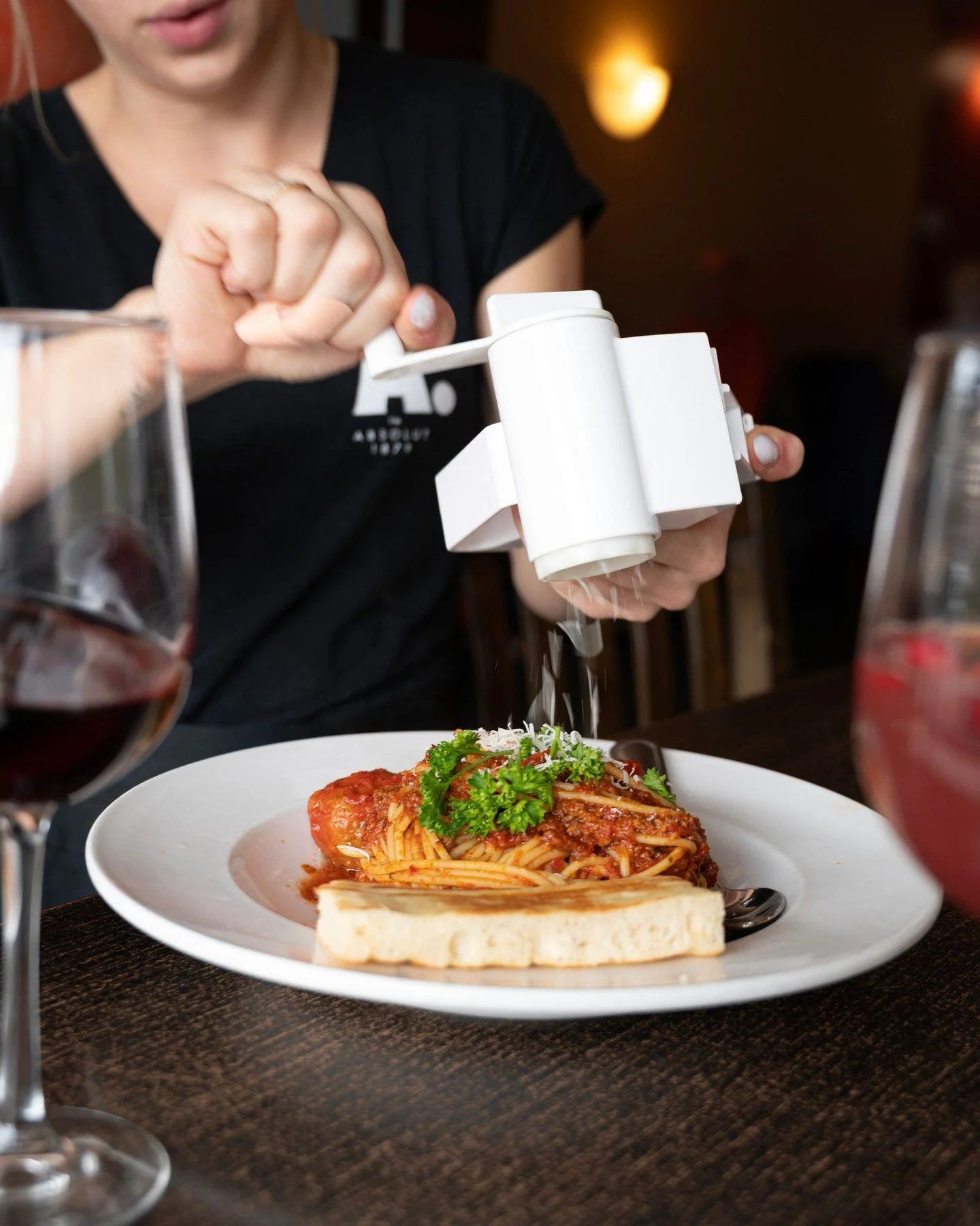 A little extra parmesan never hurt anyone. 😋🧀

🍽 Dine In
👍 First come, First served

📞 Place your order by phone: 705-789-2536
76 Main St. E., by the lights at Brunel🚦
.
.
.
.
#AuthenticItalianFood #MuskokaRestaurant #HuntsvilleRestaurant #Musk