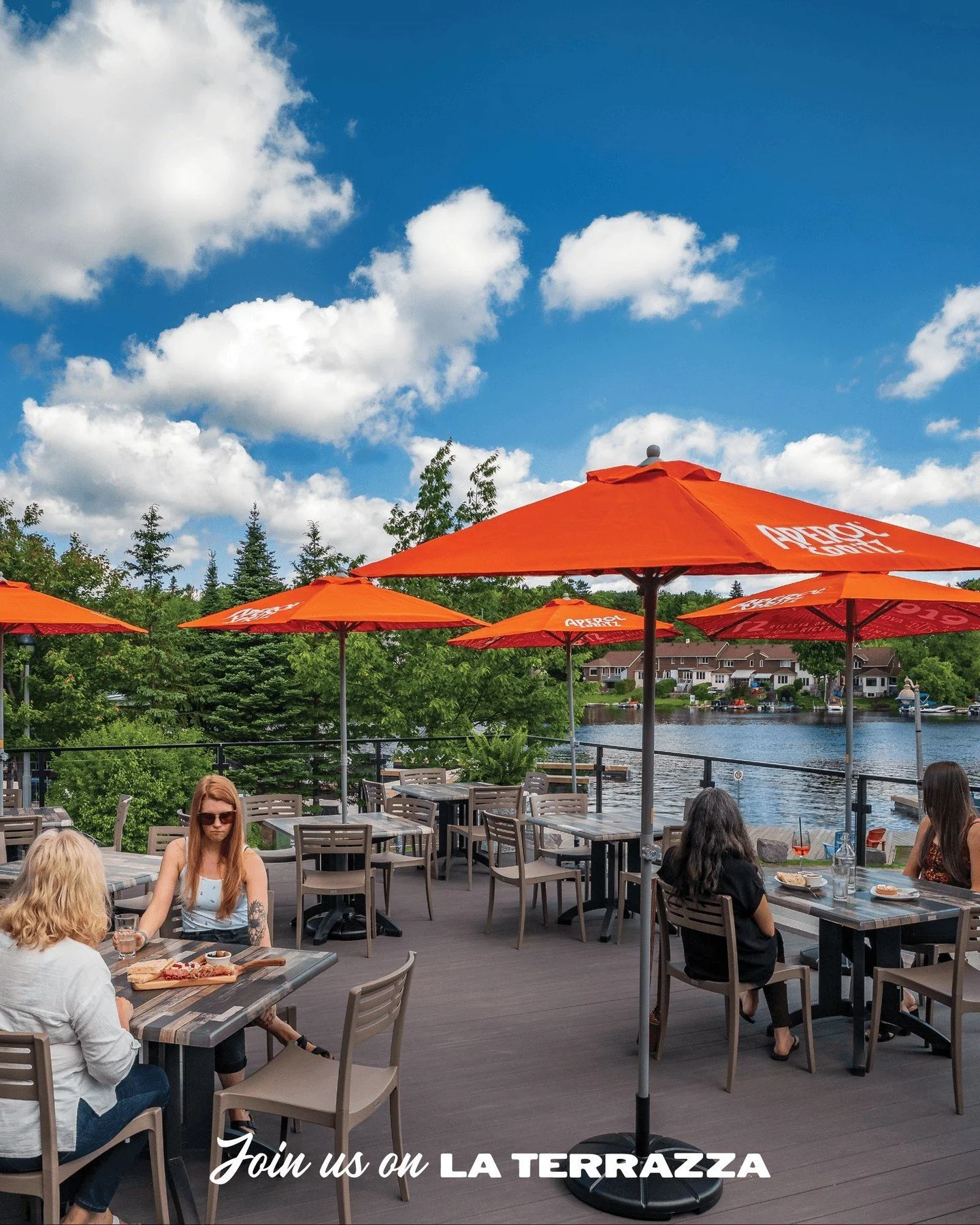 When we say we&rsquo;re &ldquo;outdoorsy,&rdquo; this is what we&rsquo;re referring to. 👆☀️

Enjoy today&rsquo;s beautiful sunshine on the LP patio with a cocktail in one hand and pasta in the other (aka the correct way to summer in Muskoka)!

🍽 Di