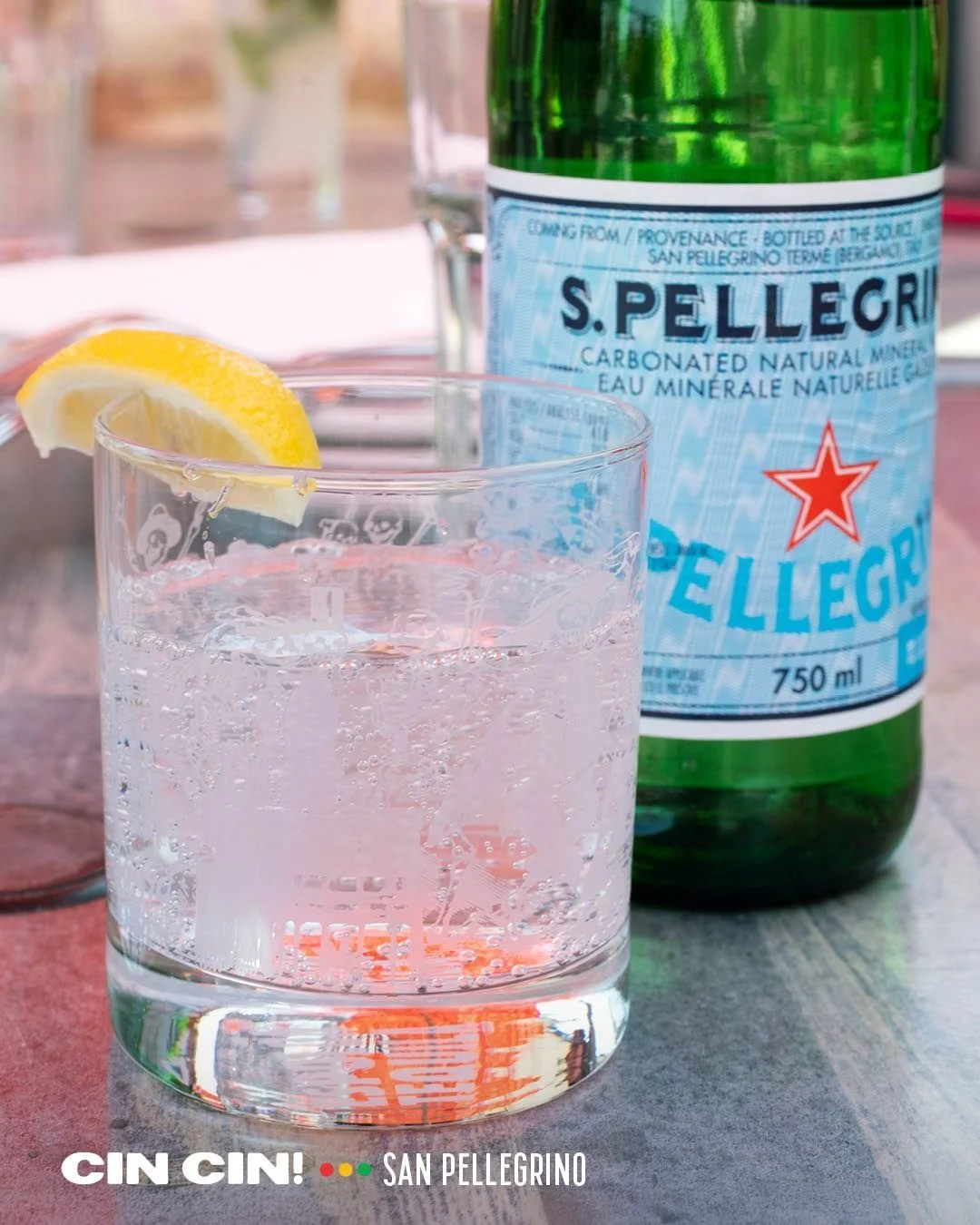 Why settle for tap when you could have sparkling? ✨

🍽 Dine In, First Come, First Served
🍷 Extensive beverage menu from Italian espresso to handcrafted cocktails.

76 Main St. E., by the lights at Brunel🚦
.
.
.
#AuthenticItalianFood #MuskokaRestau