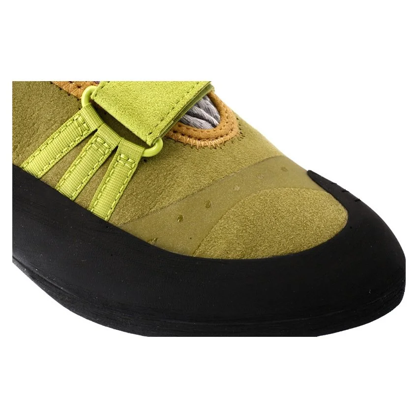 BUTORAENDMOSS (3).jpg