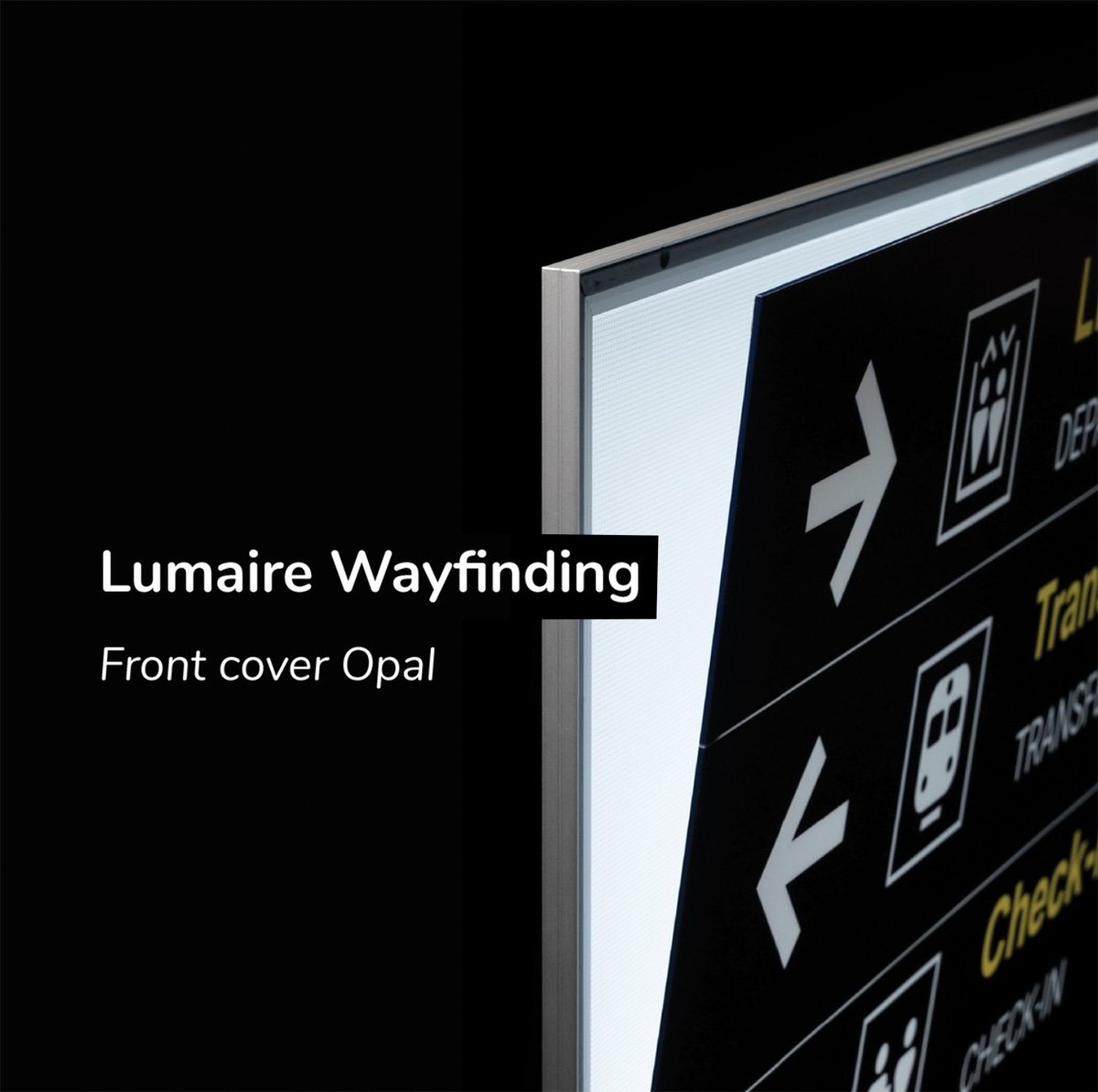 Lähikuva digitaalisen näytön etupaneelista, jossa näkyvät lentoyhtiön tai lentokentän informaatio- ja ohjausikoneet ja tekstit.