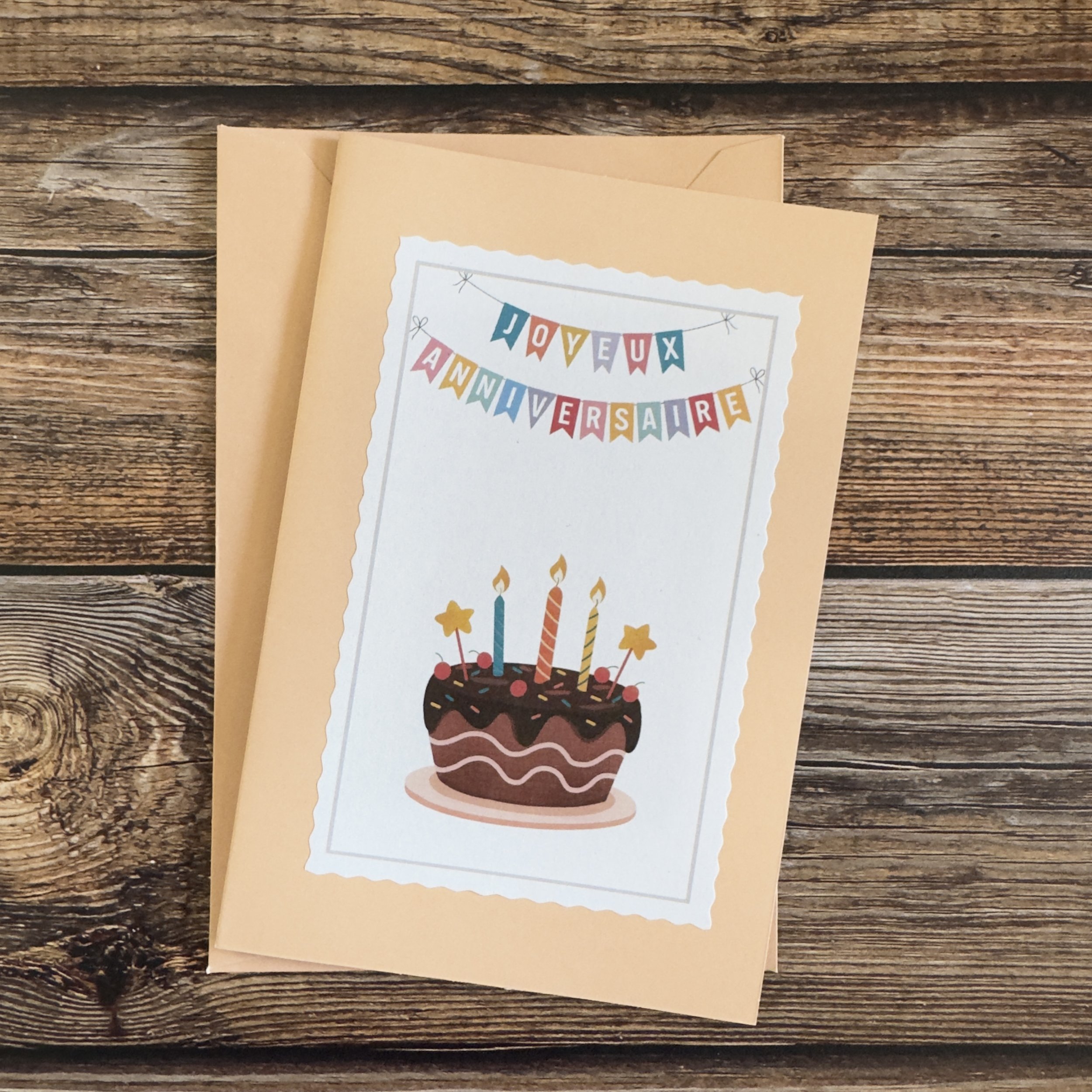 Carte de voeux artisanale, format A6 double, avec enveloppe assortie.