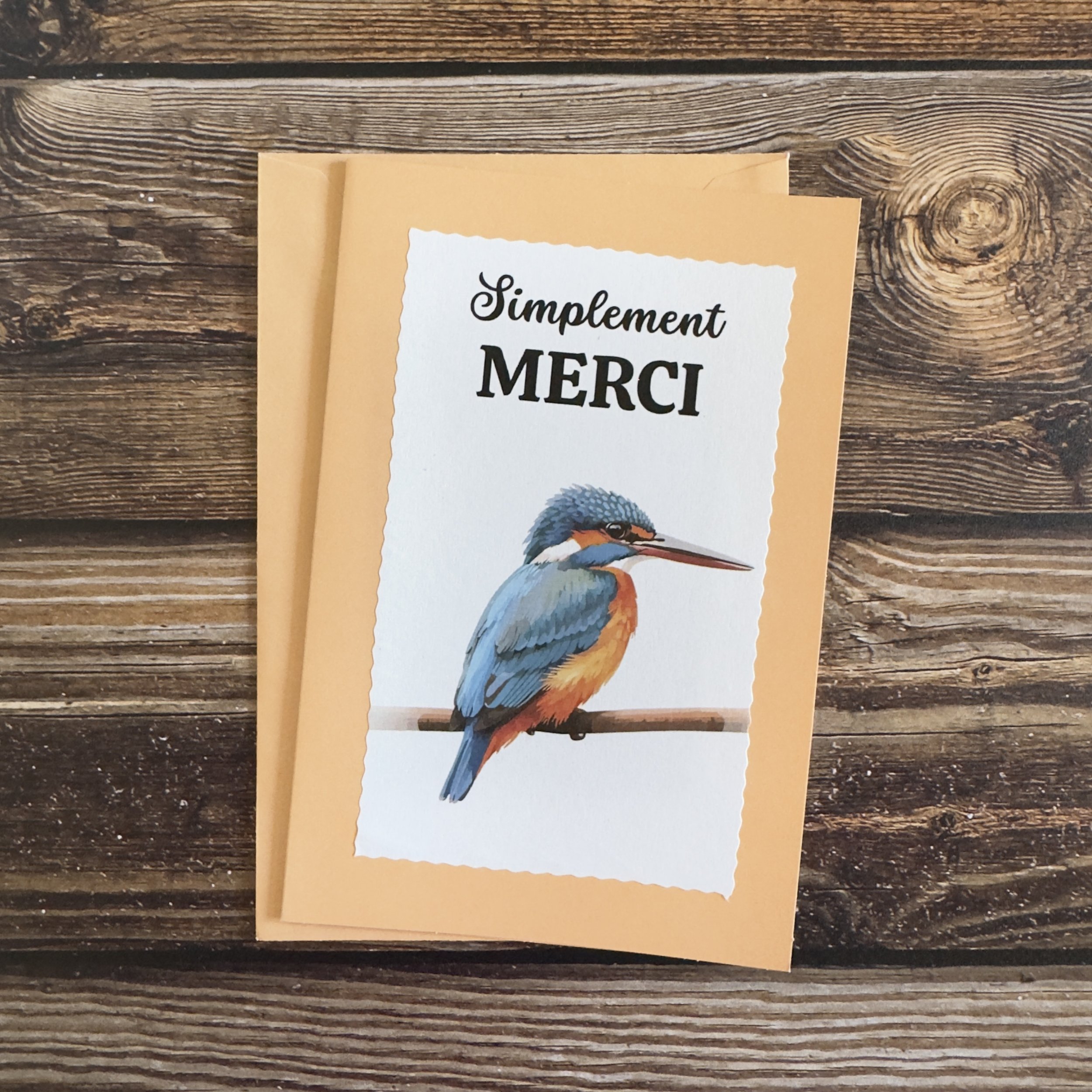 Carte de voeux artisanale, format A6 double, avec enveloppe assortie.