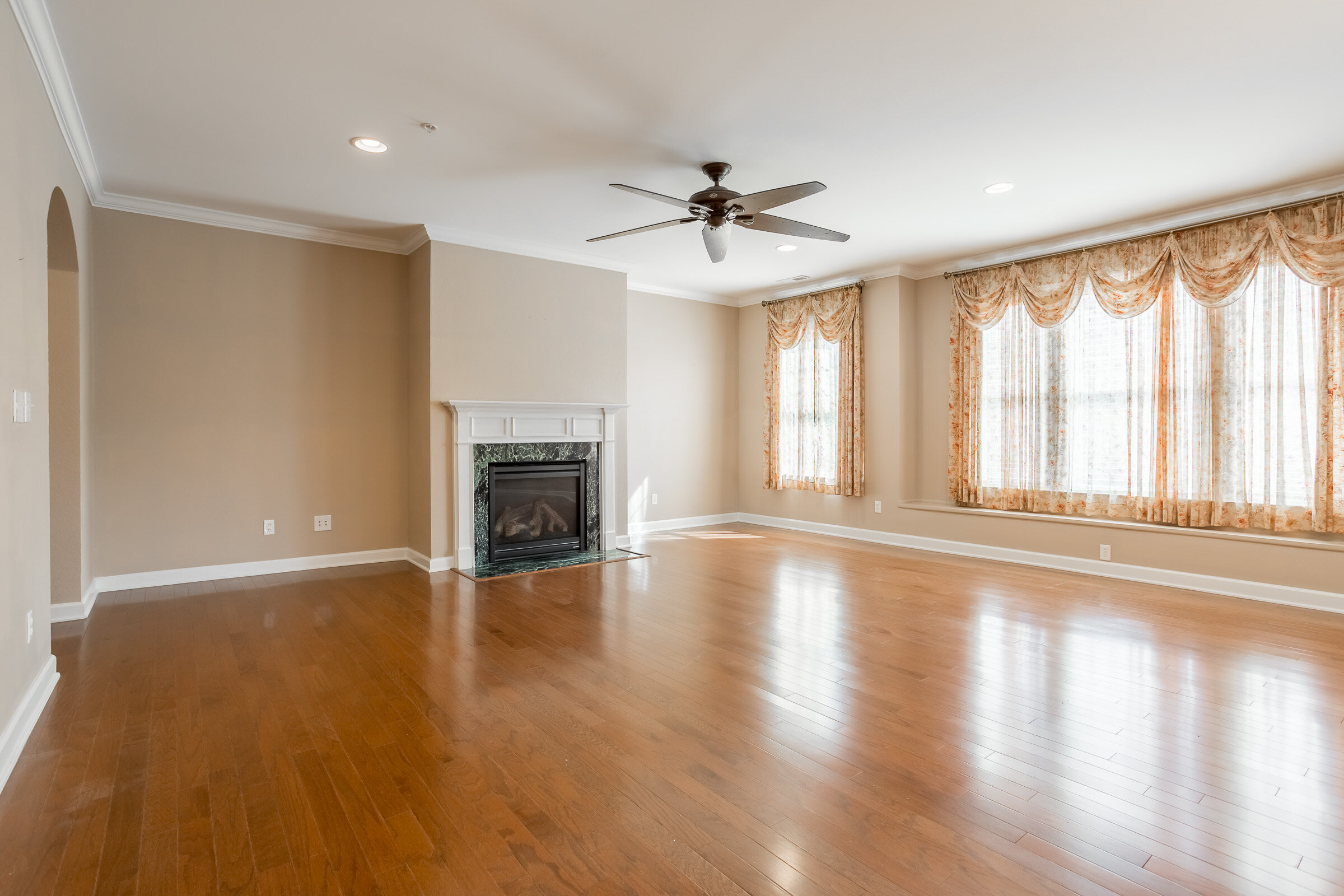38414 Boxwood Terrace #101-BrigthMLS-14.jpg