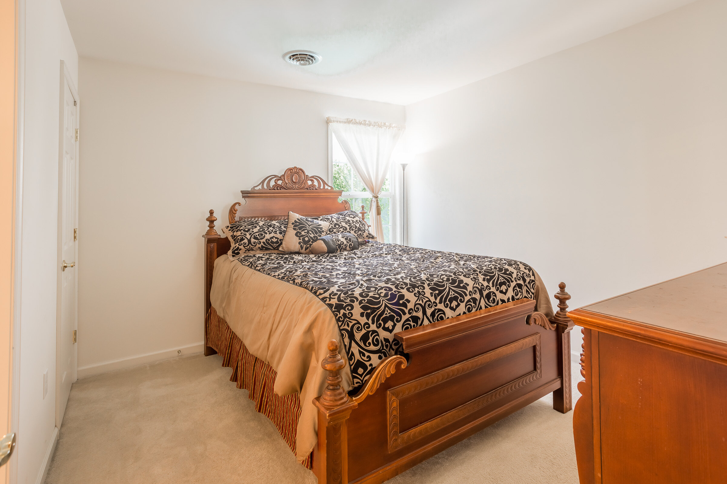 17 Iroquois Ave-BrightMLS-51.jpg