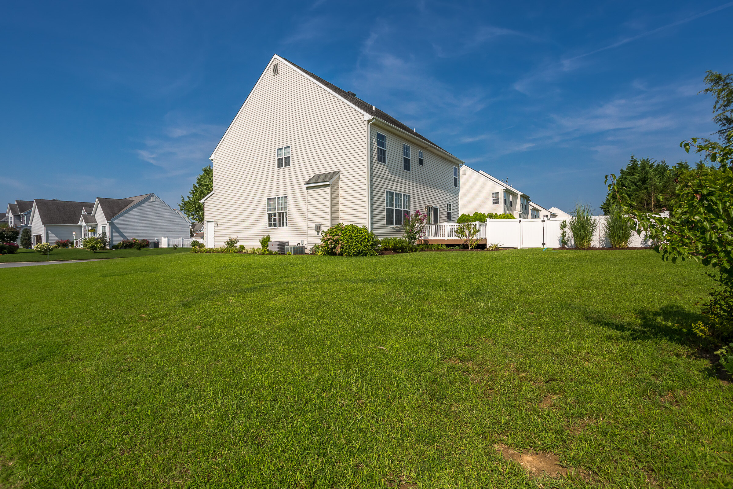17 Iroquois Ave-BrightMLS-10.jpg