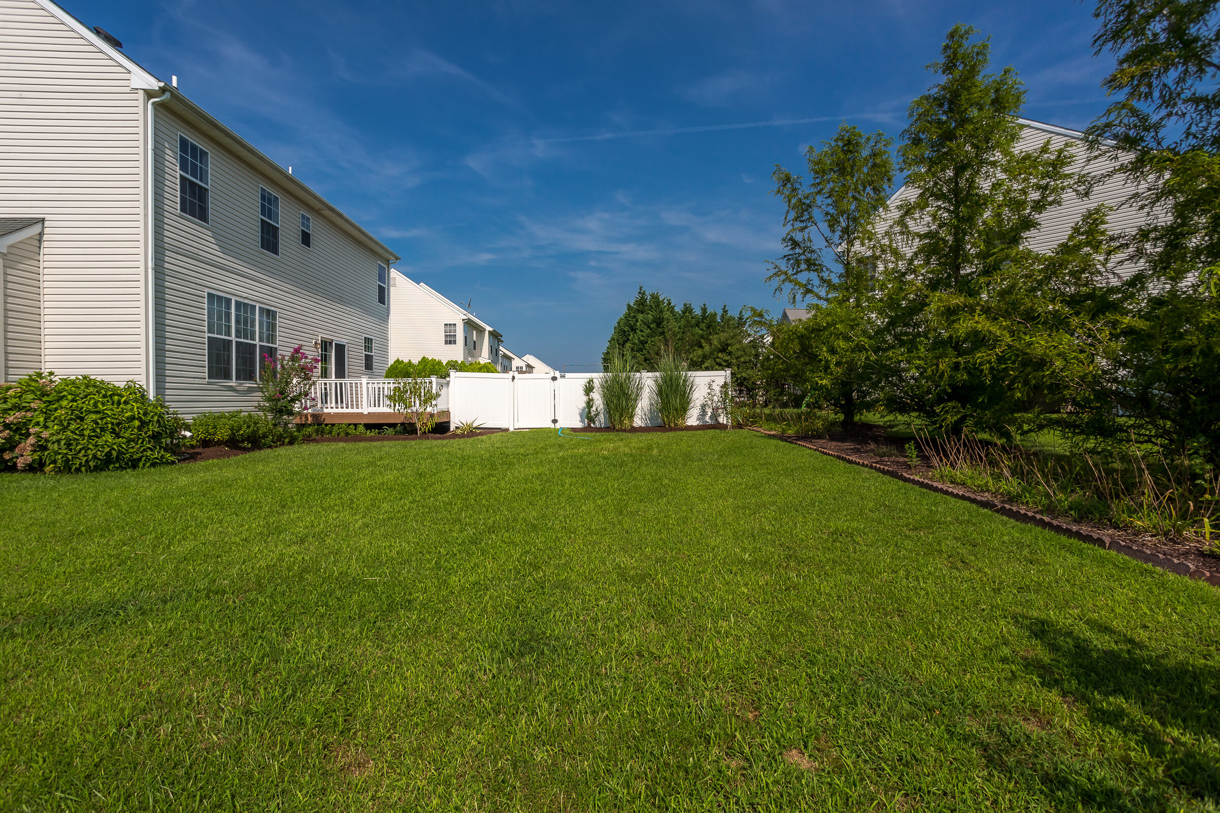 17 Iroquois Ave-BrightMLS-11.jpg