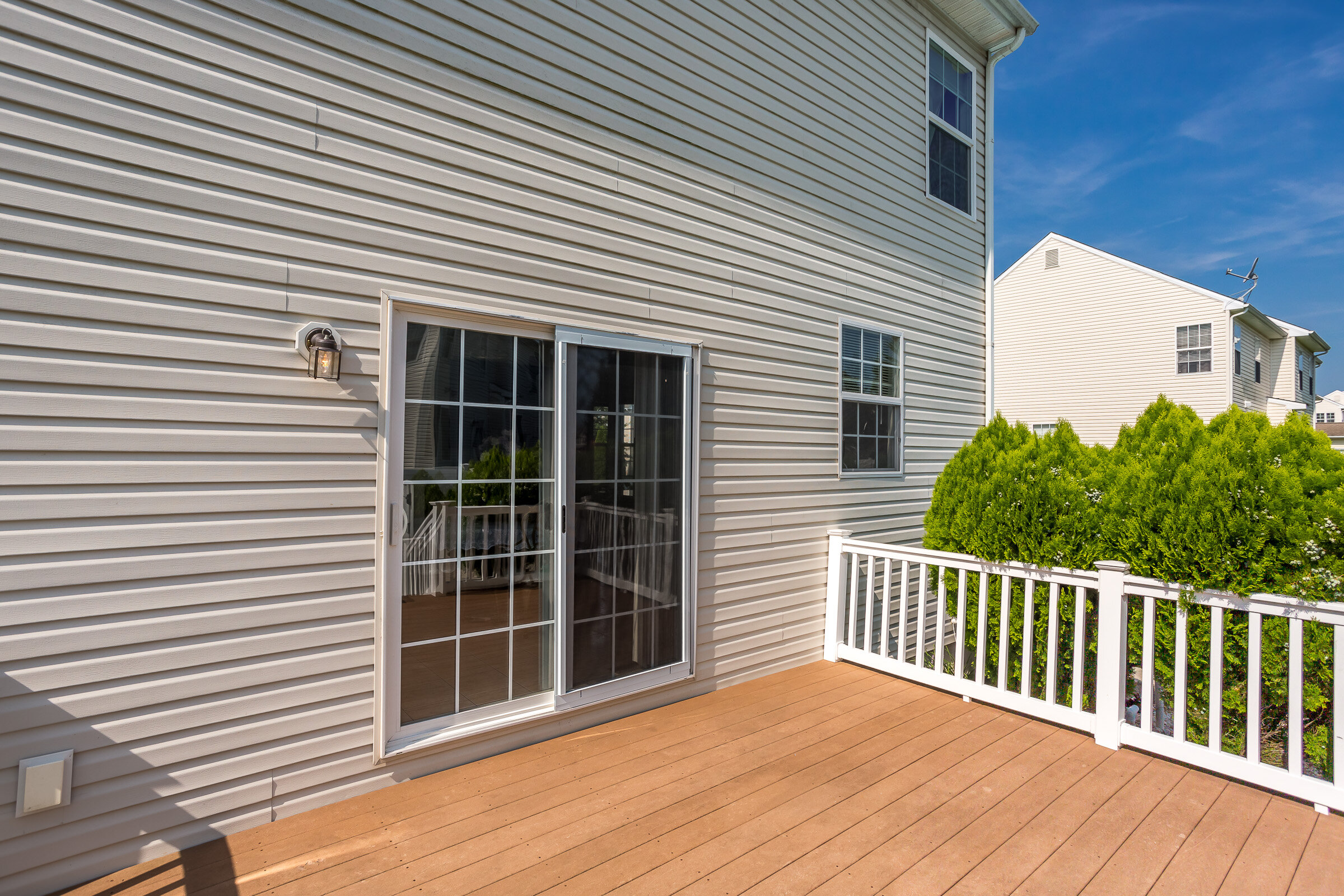 17 Iroquois Ave-BrightMLS-12.jpg