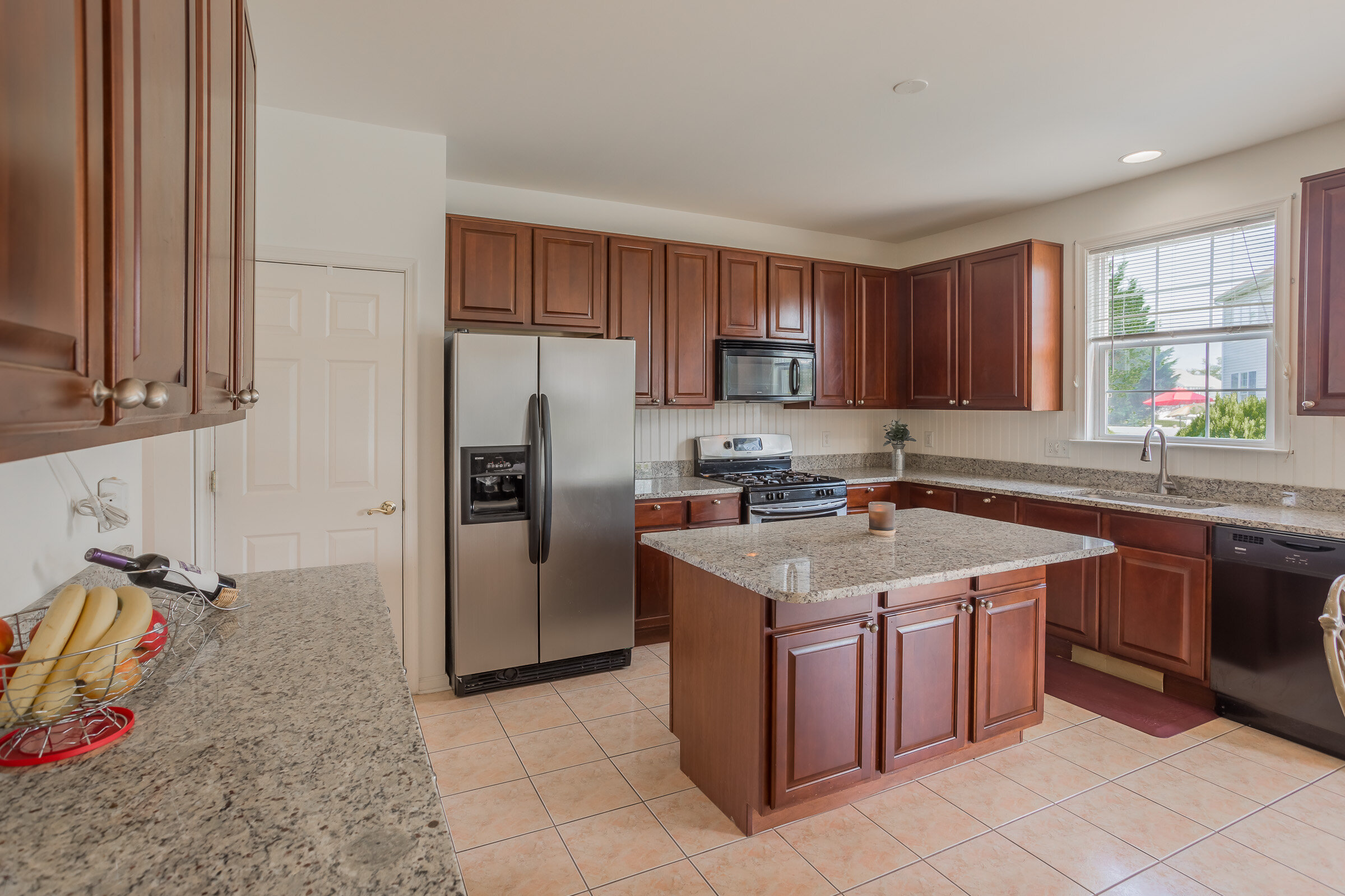 17 Iroquois Ave-BrightMLS-33.jpg