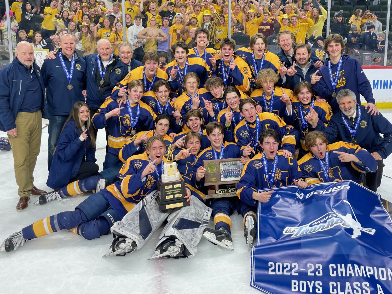 Mahtomedi Zephyrs Boys High School Hockey