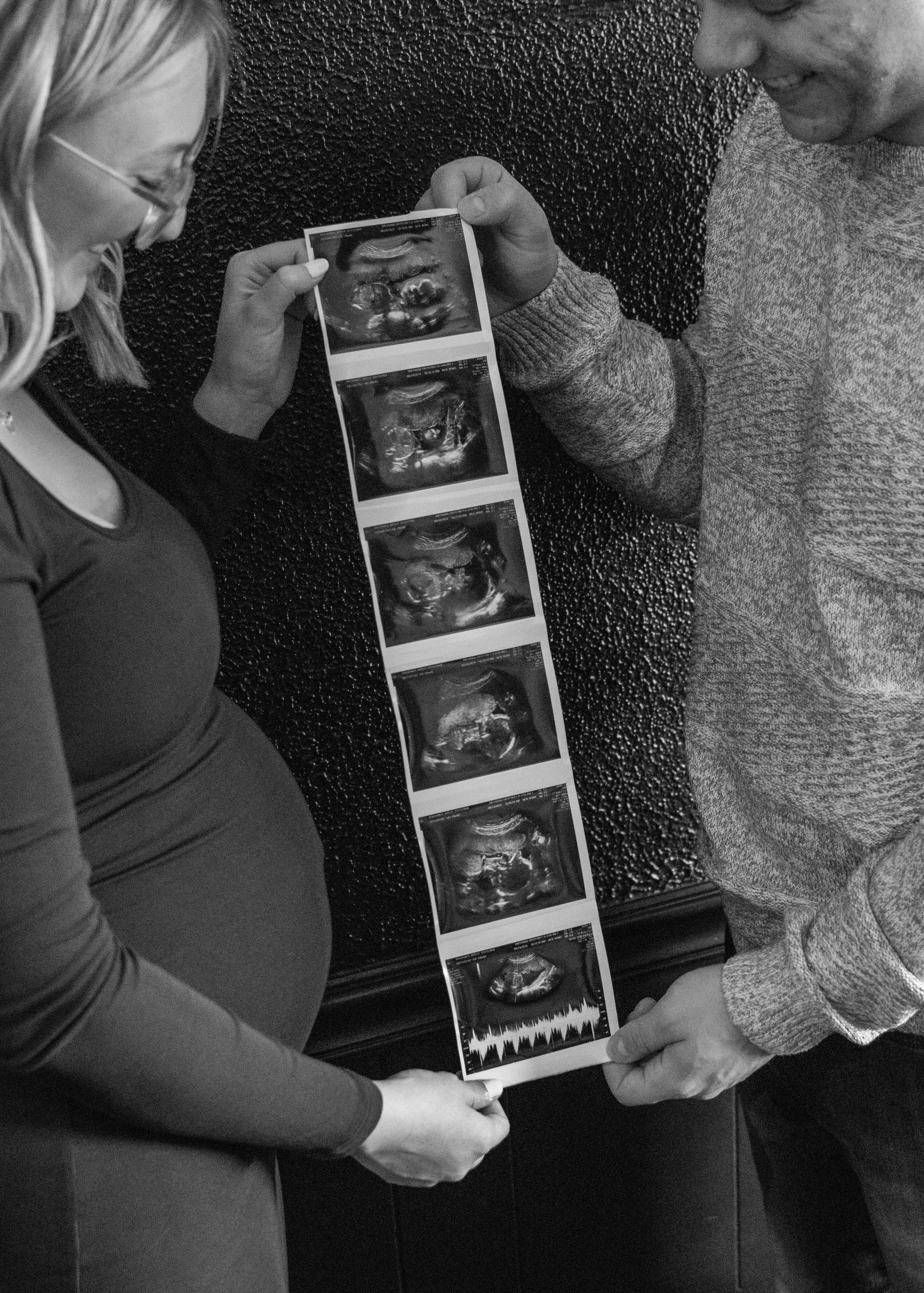 Adelle's Maternity Photos-12.jpg