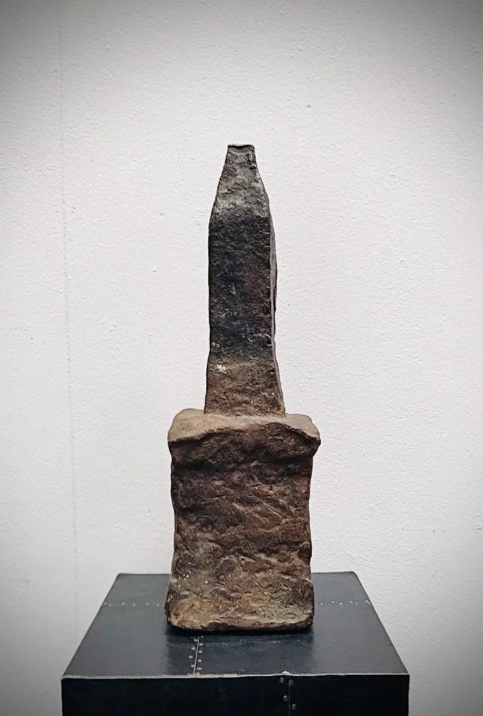 RefCHIC026 Decorative metal work  3.JPG