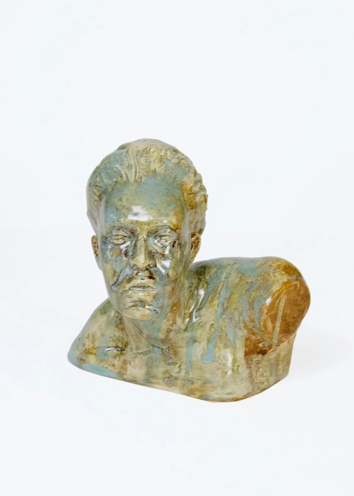 Sinking, 2025.
Glaze and Stoneware.
8 x 7 x 6 inches