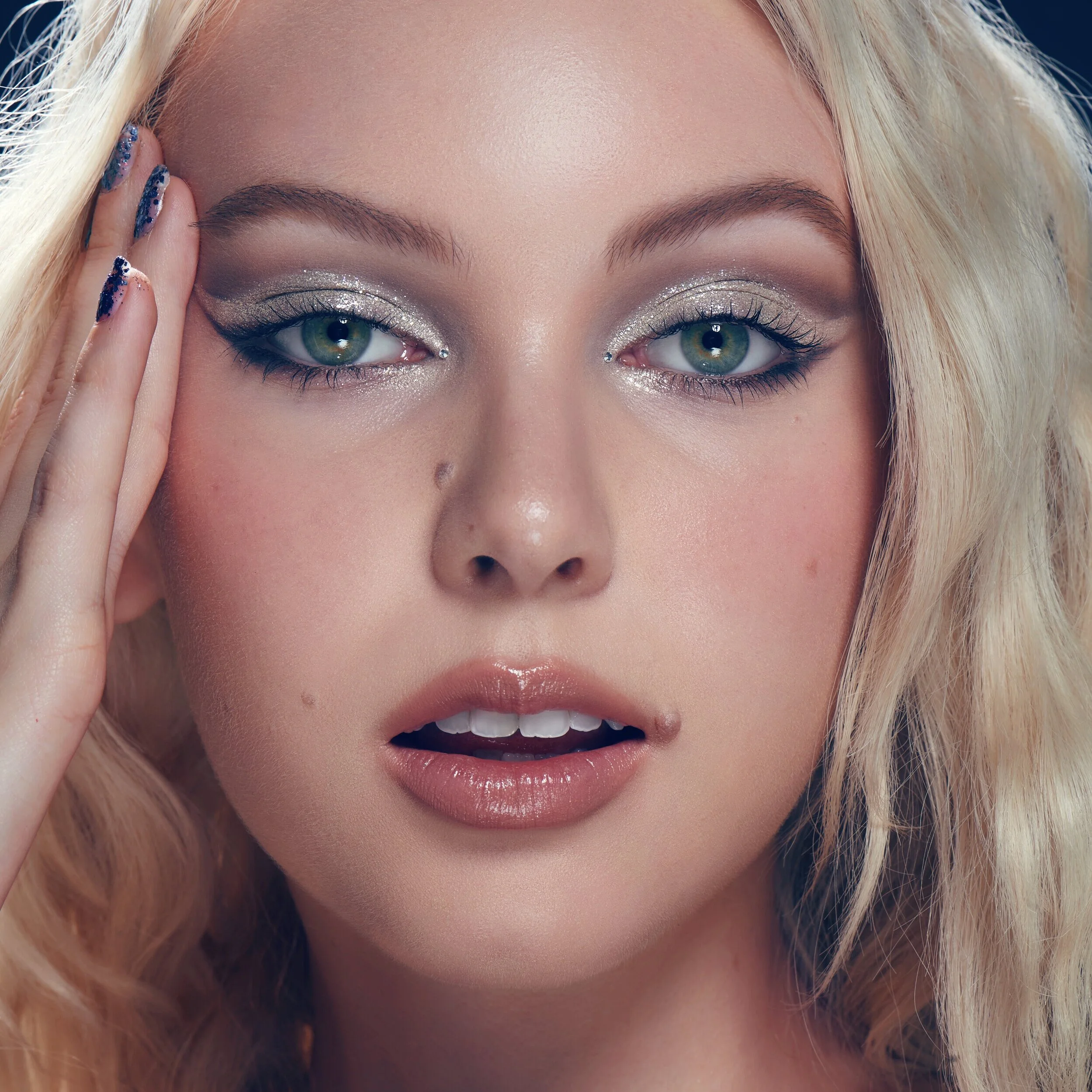 Published in iMirage: Disco Doll