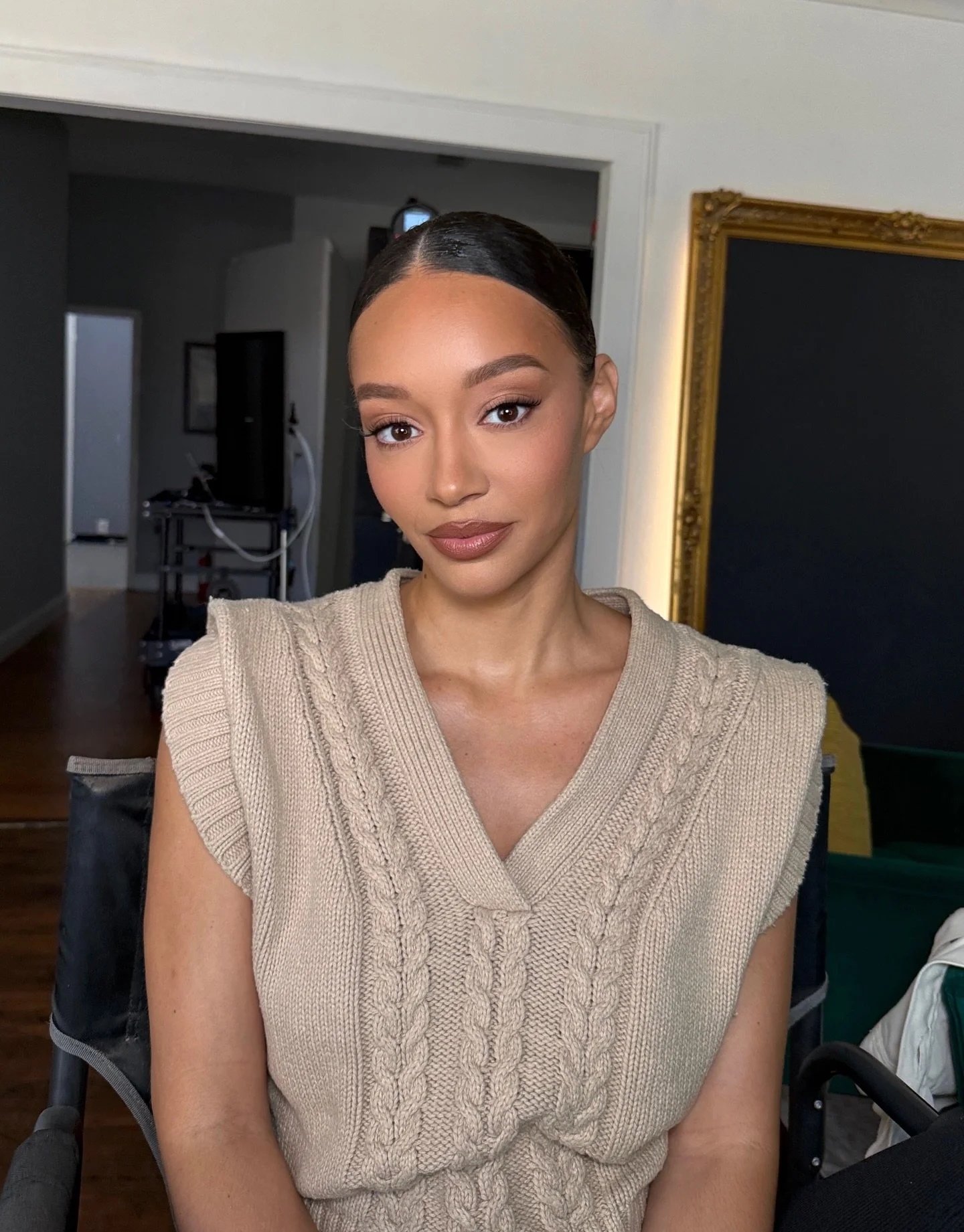 Couldn't decide on an angel!! Always a joy being reunited with the beautiful @krystinamartina for a brand shoot with @culturehijab 😍✨