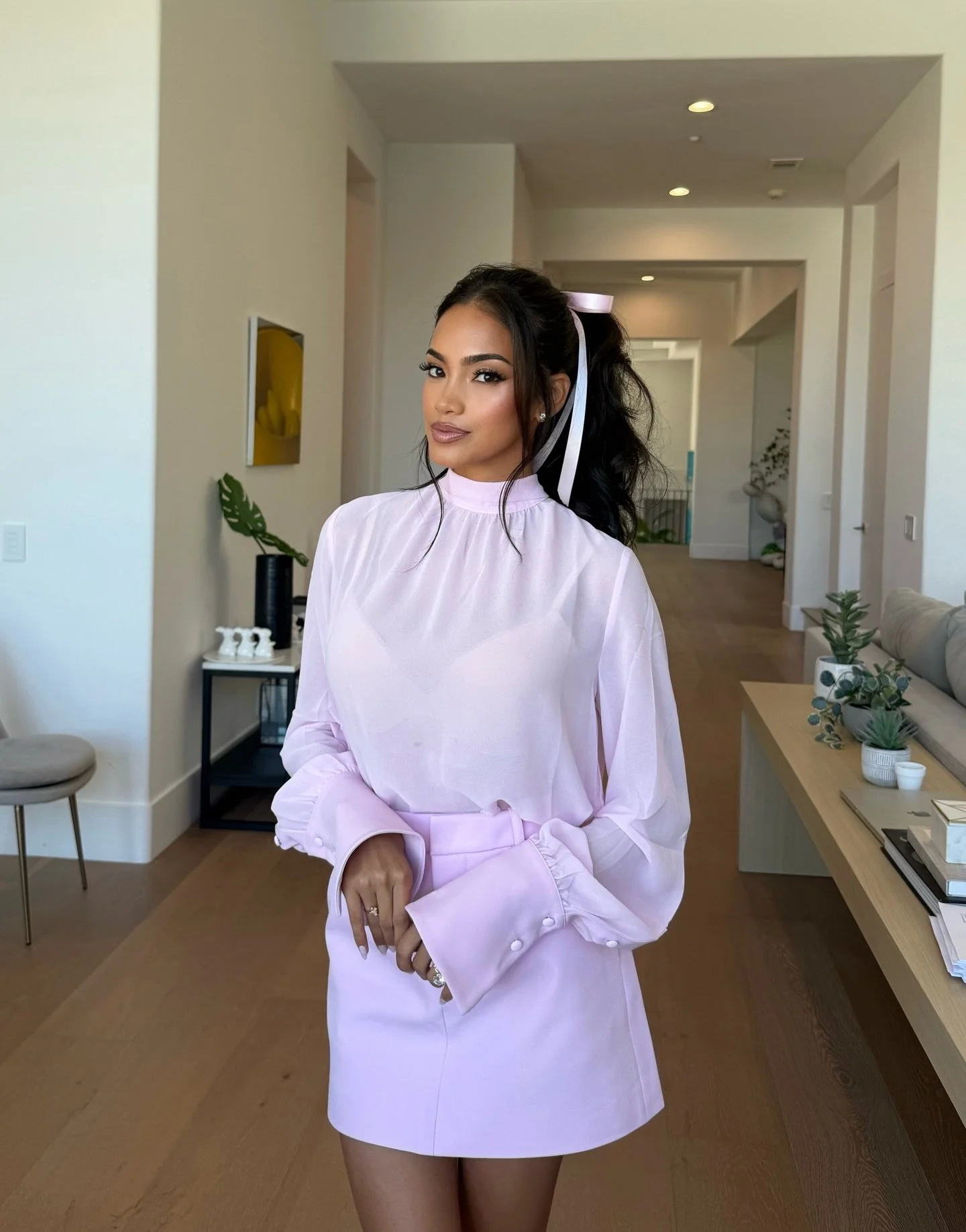 Queen of cultivating some Iconic moments!👑Who's going to be at @officialiconicbeautypageant this week?? Can't wait to see/meet you all🥹💖

Hair: @chrisdylanx