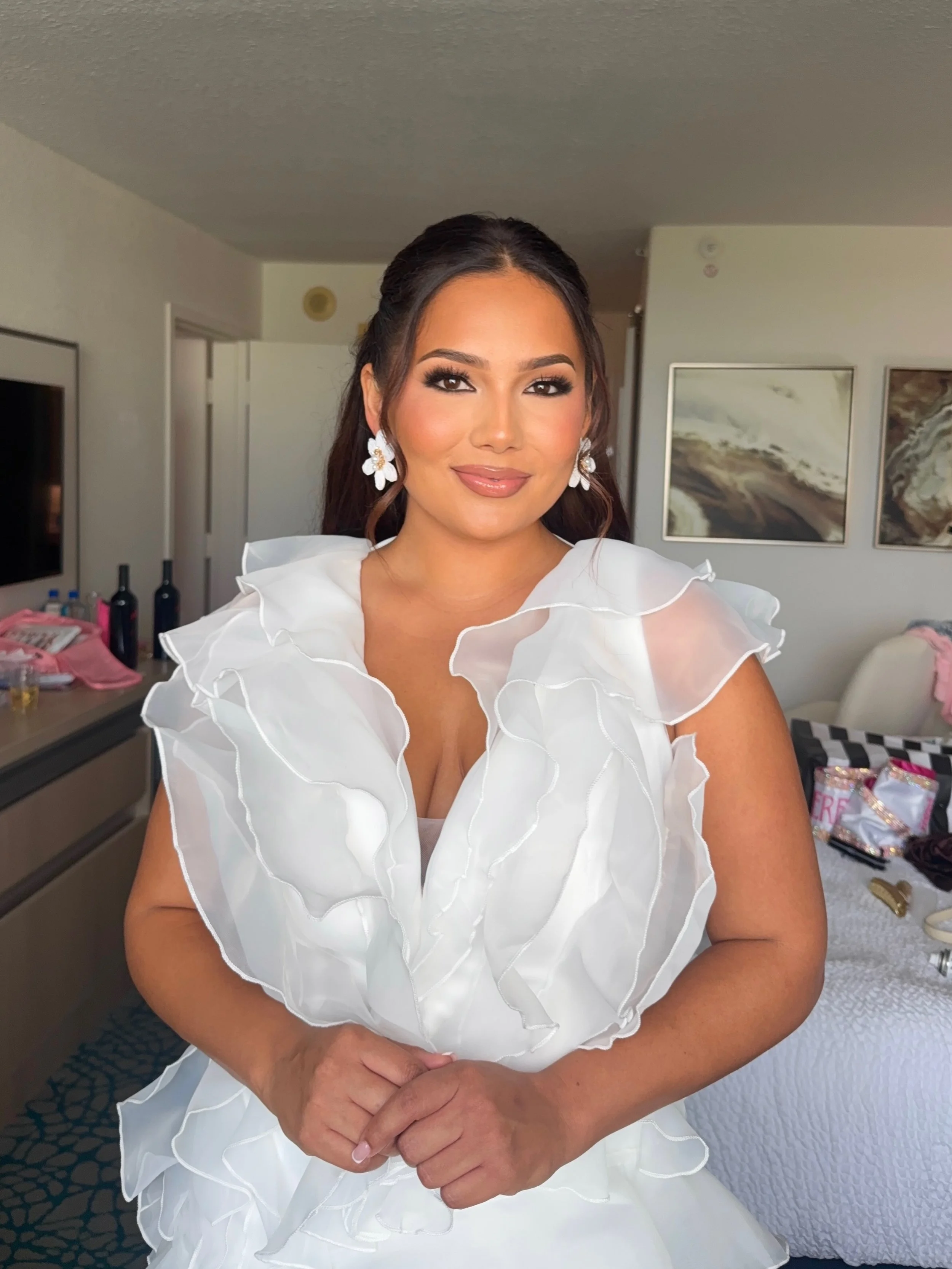 Got to glam this beauty for her very first pageant🥹✨ @meraiah.danielle 

From making everyone else feel beautiful to stepping into the spotlight yourself.. it was your turn! Watching you step outside your comfort zone, own the stage and shine with s