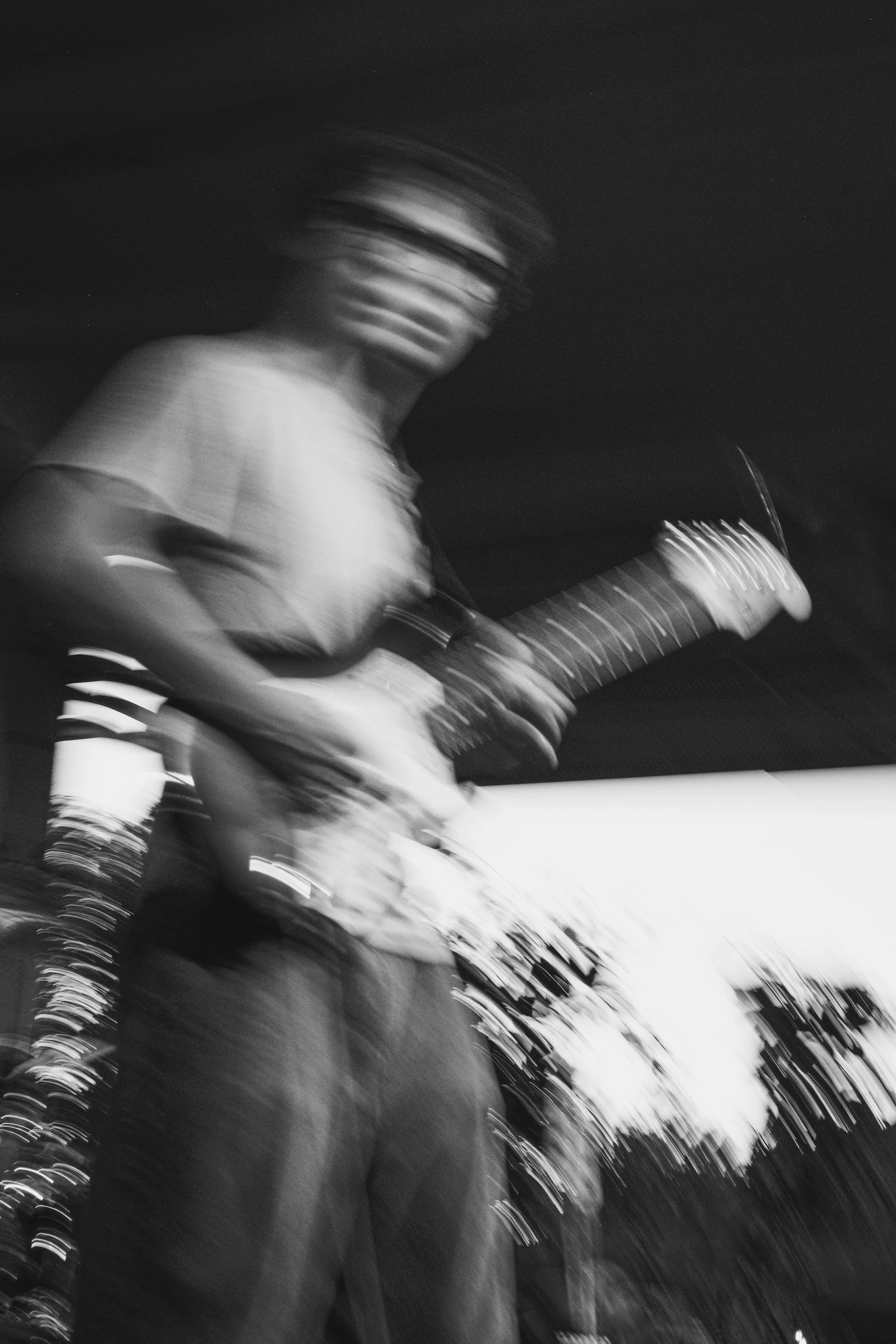 20261207_Young & Dead_NS-09.jpg