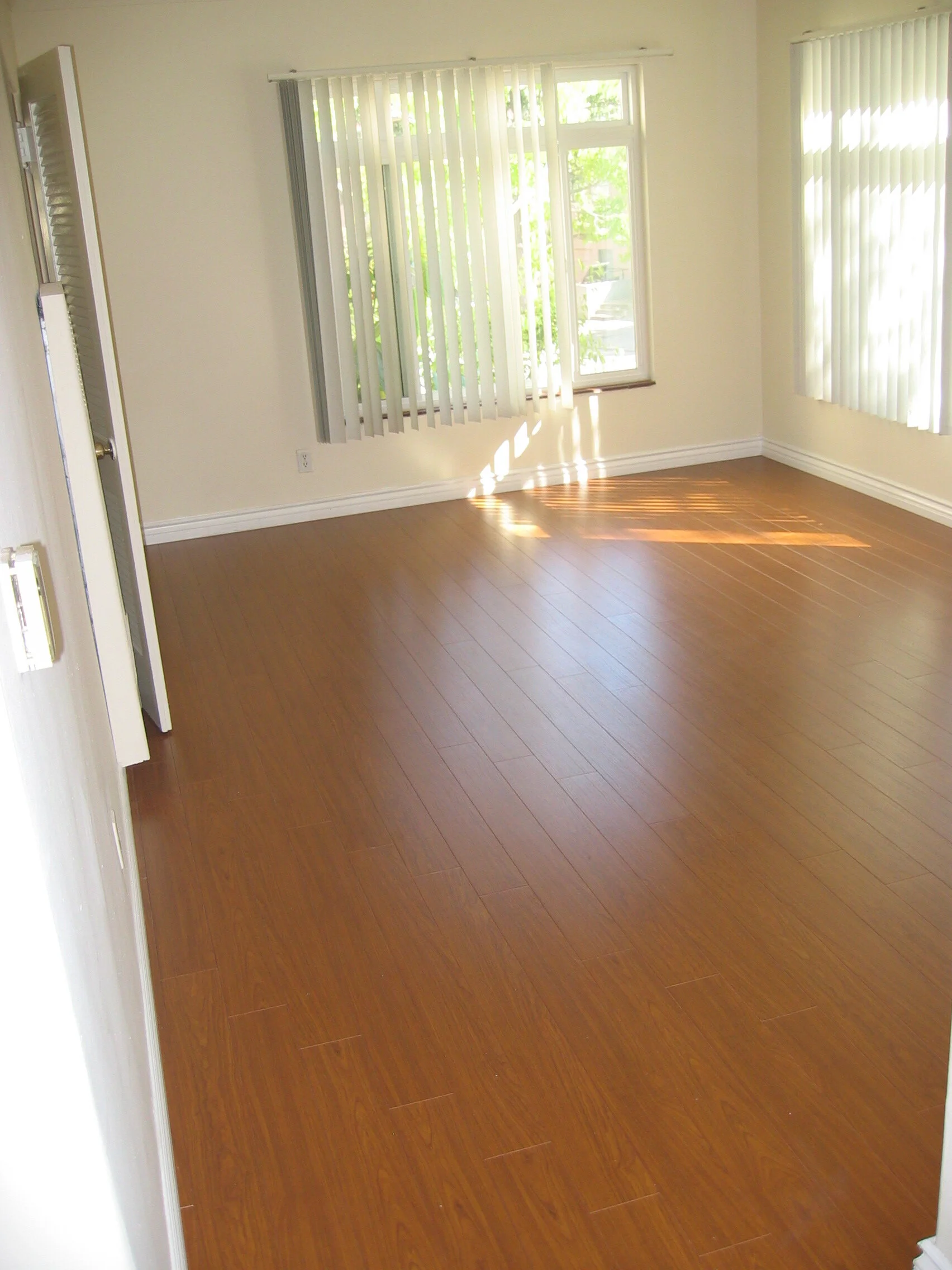 One Bedroom Living Room