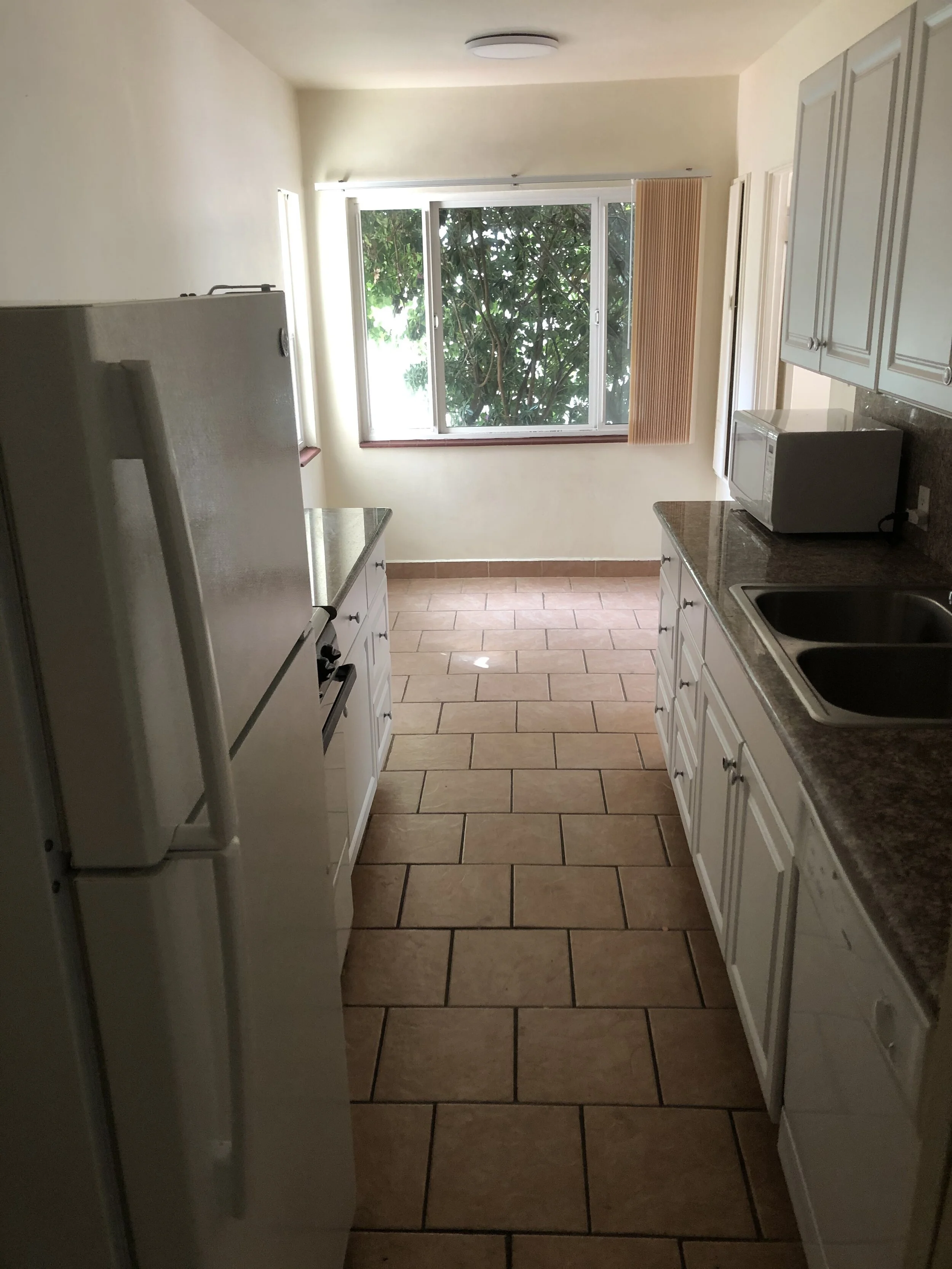 1 Bedroom Kitchen