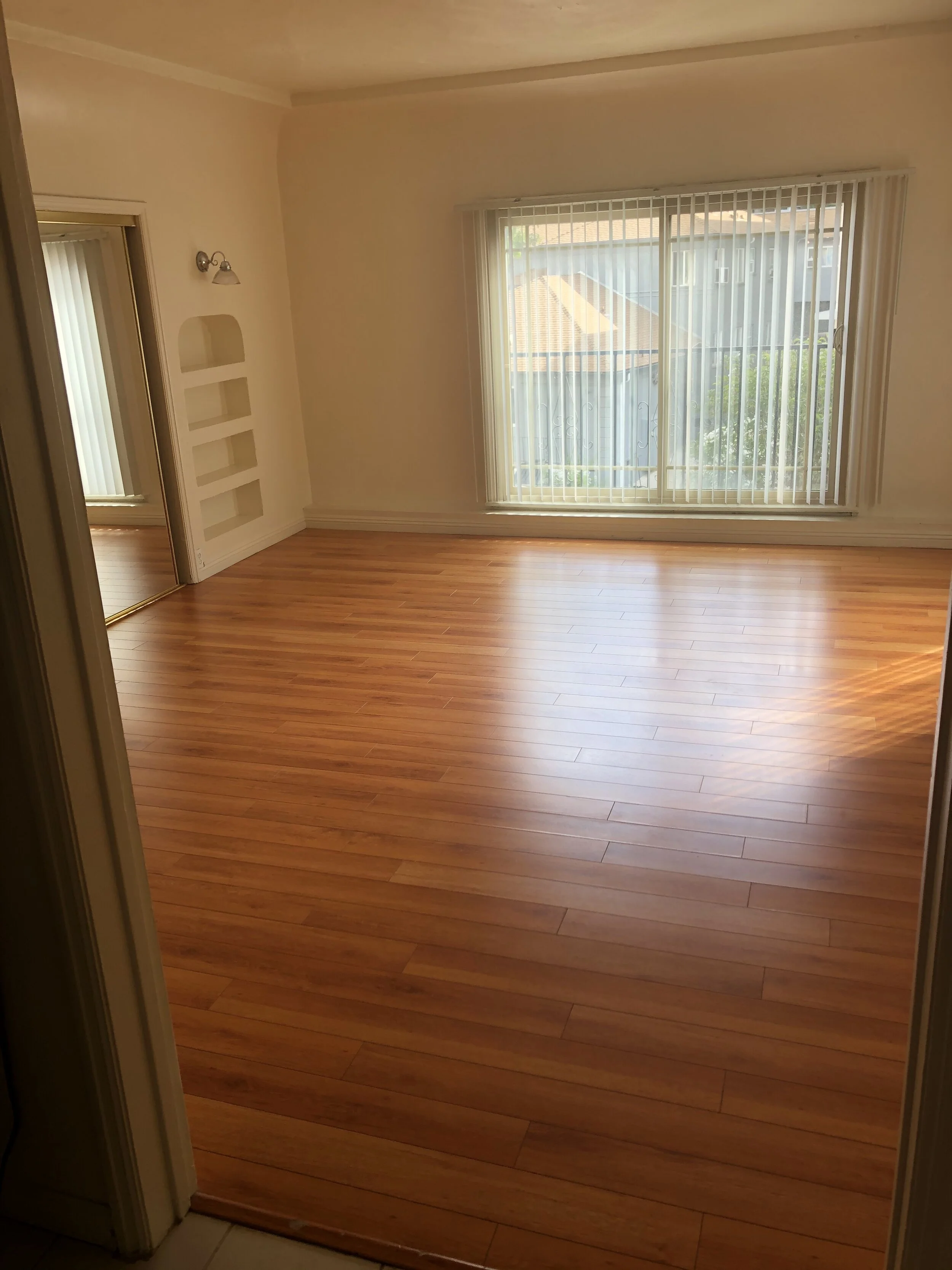 1 Bed Living Room (202)