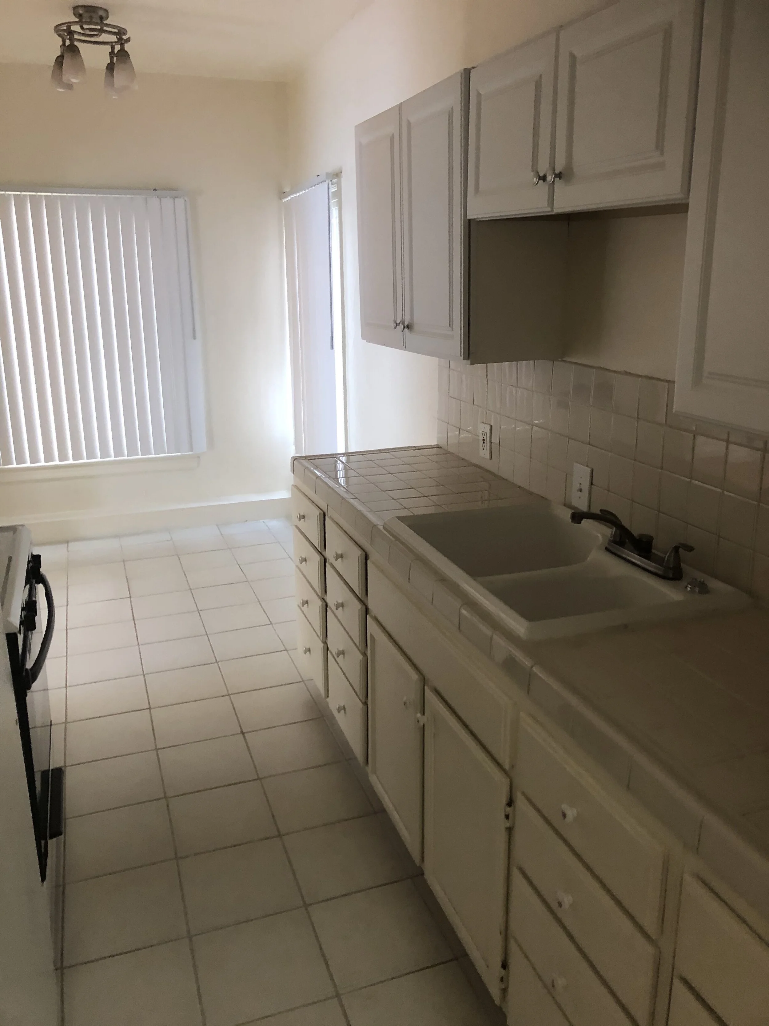 1 Bed Kitchen (202)