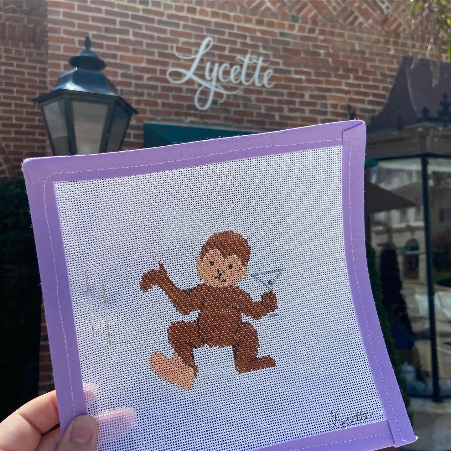 In Palm Beach for the day&hellip;. I had to swing by @lycettedesigns and pick up this cute little guy 🐒 after a fun lunch @thecolonypalmbeach!