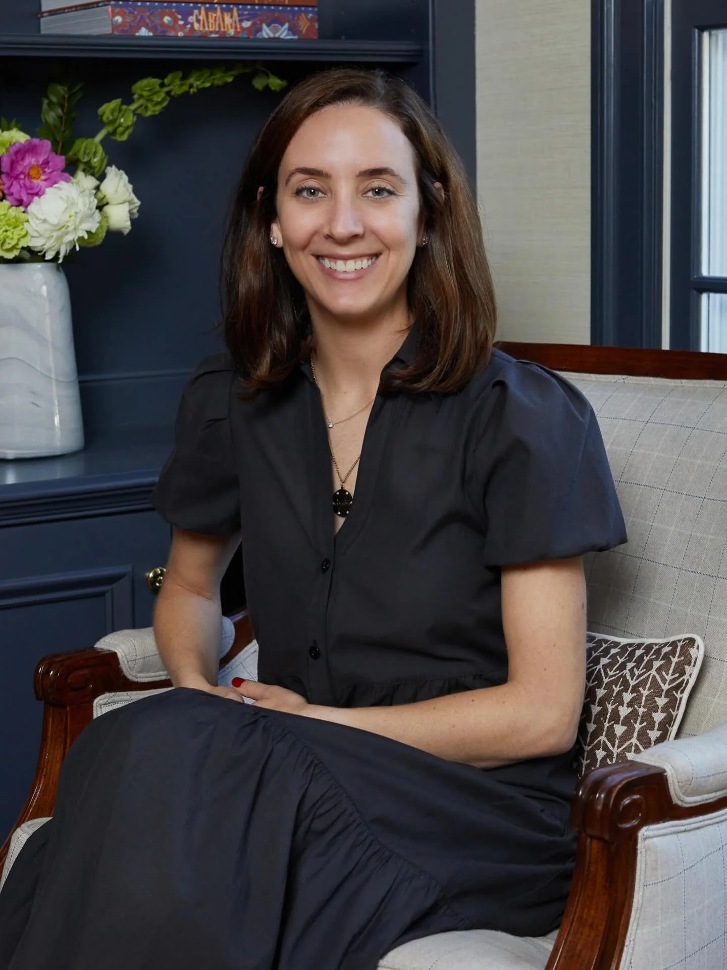 There have been some new faces and follows and I wanted to reintroduce myself! Hi, I&rsquo;m Annie! A few things about me:
🌸 I live in Brooklyn Heights with my husband and two daughters
🚙 I have projects across Connecticut, the UES, and Hamptons - 