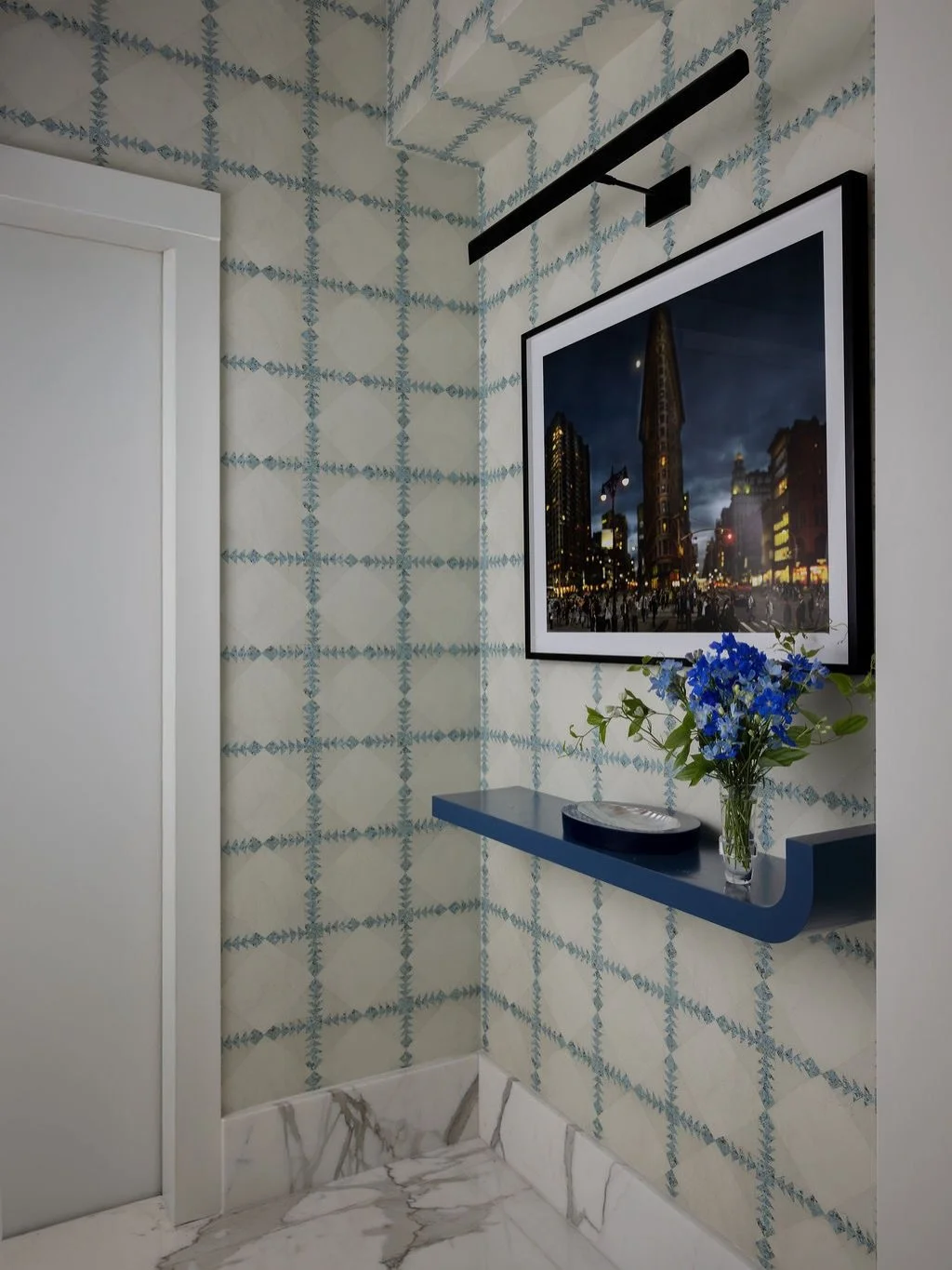 The smaller the room, the bolder the wallpaper 🪩 We love how wallpaper gives a small room a point of view- it wraps the space, softens angles, and turns a powder room into a moment instead of an afterthought. A few of our favorites. Swipe ➡️ through