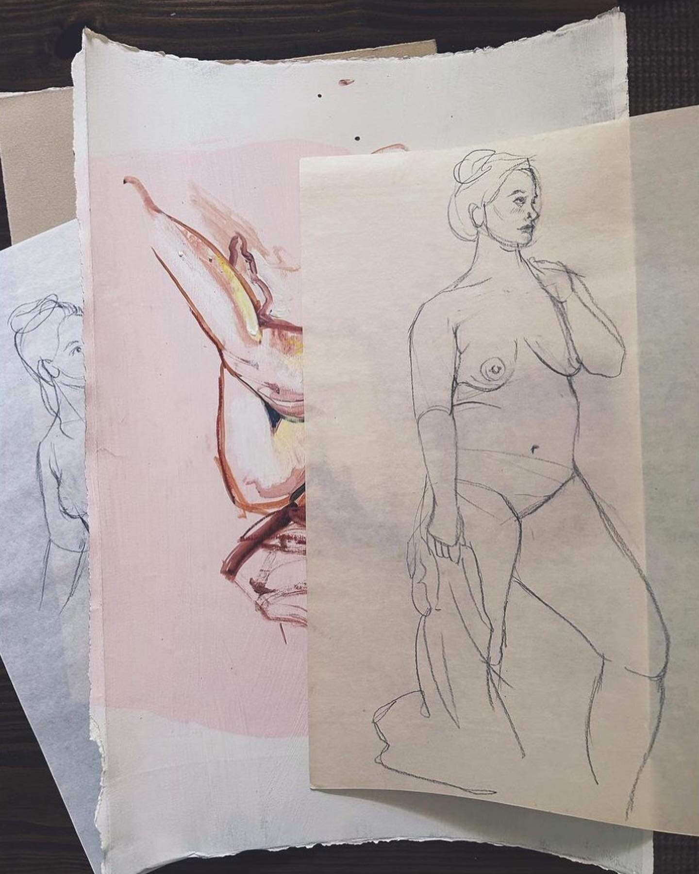 From our Life Drawing Session @maisonbodega in collaboration with @evaberezovsky. 
-
🎨