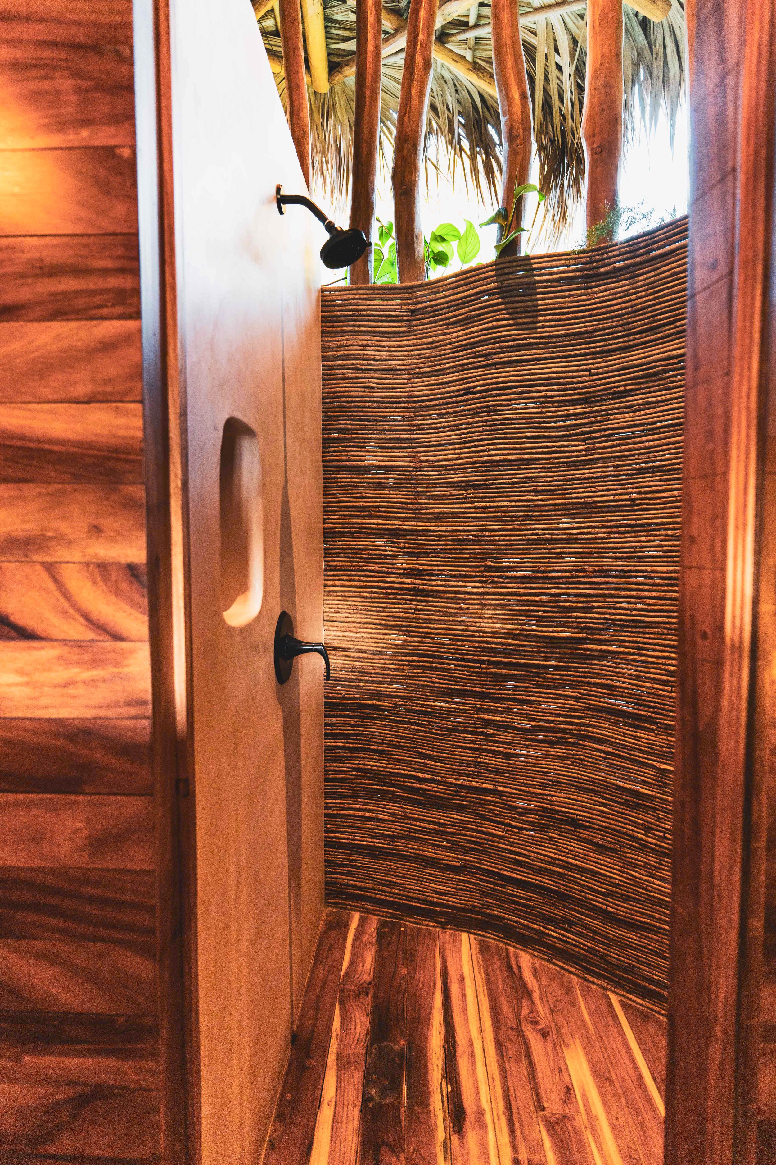 Copy of Copy of DSC09031-TreeHouse-Shower.jpg (Copy)