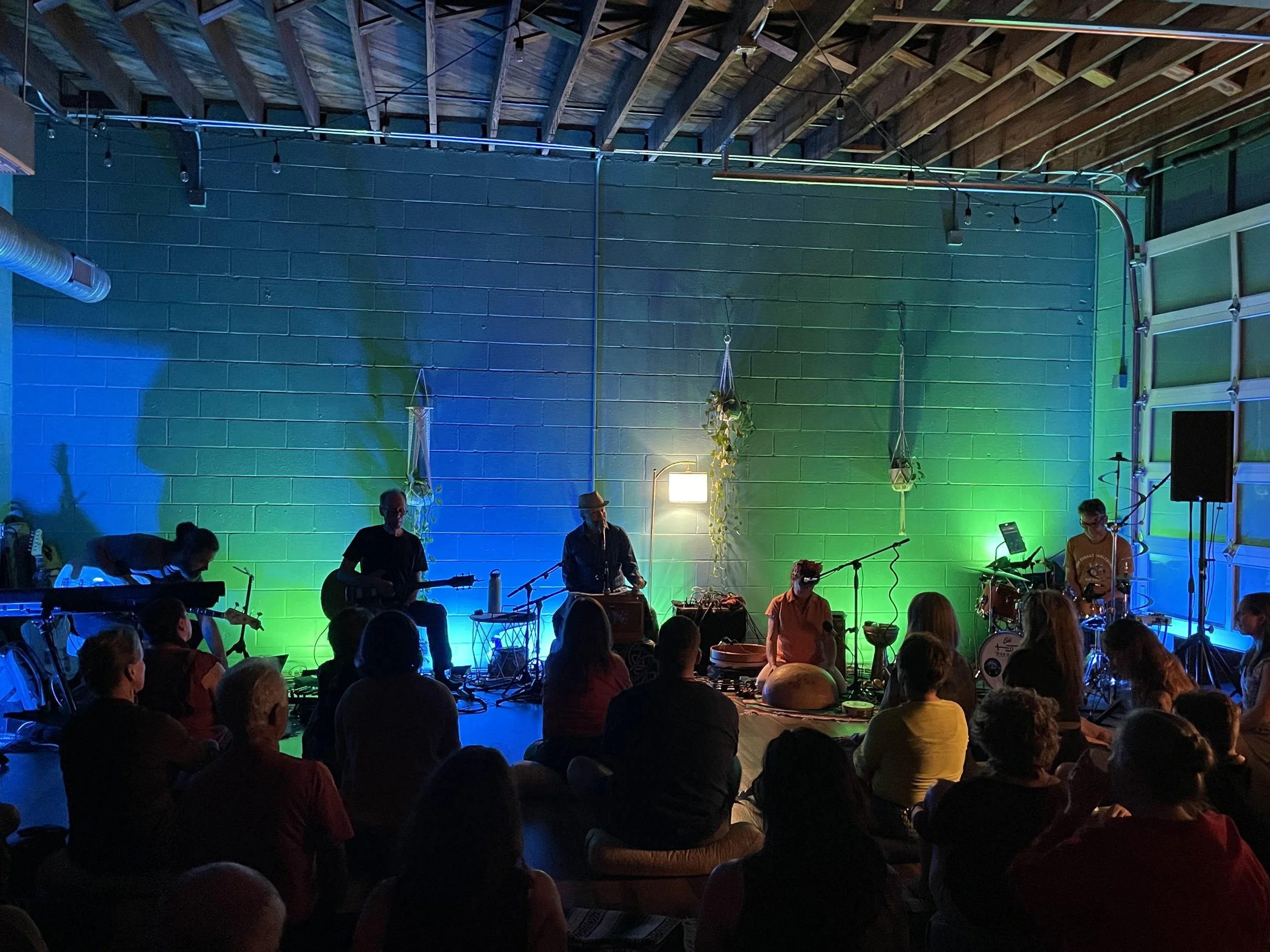 🎶 KIRTAN: Séan Johnson &amp; the Wild Lotus Band