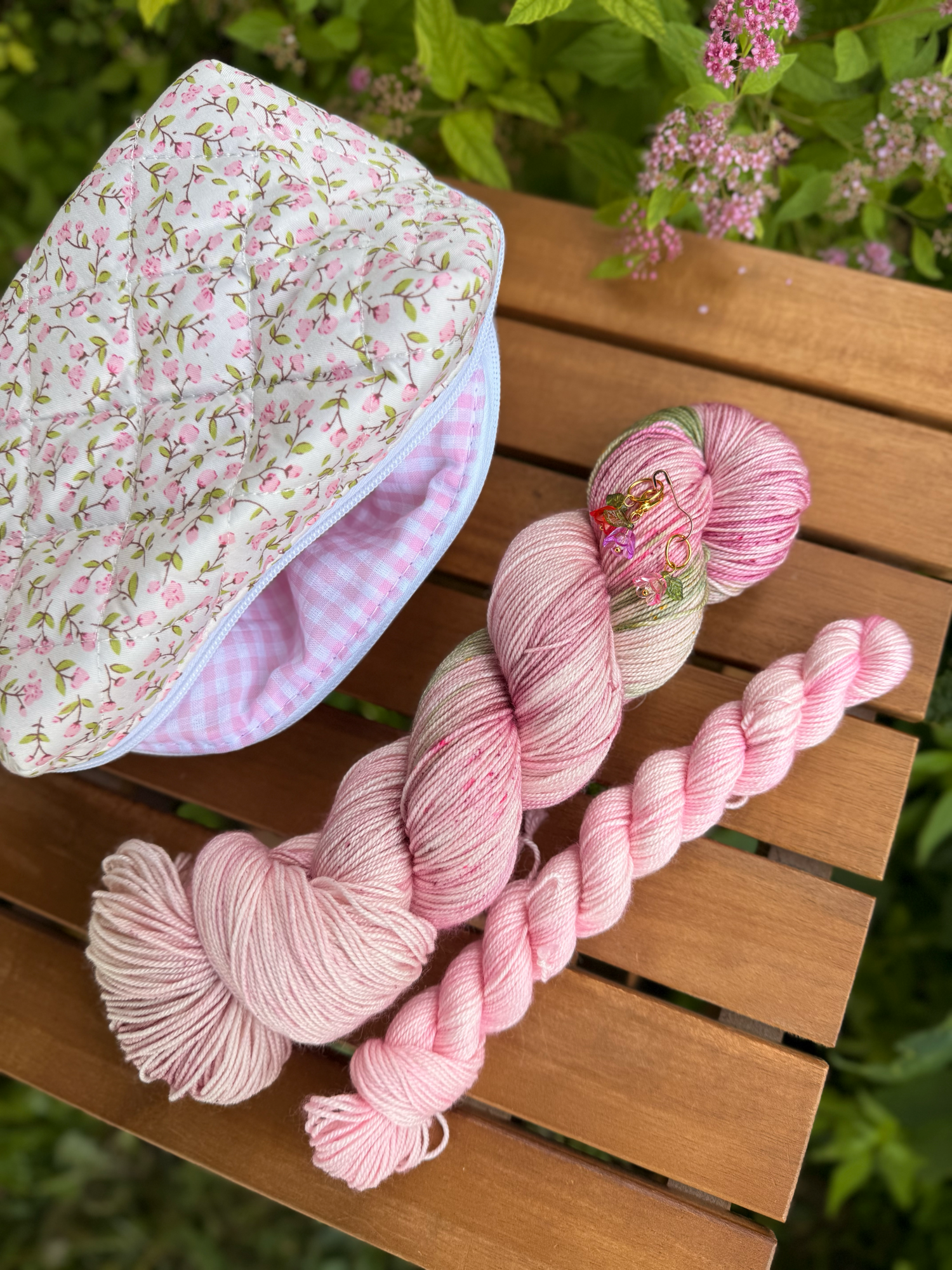 Summer Garden Yarn Sock Set Stitch Marker Project Bag Spinning Fiber 6.28.26119.png