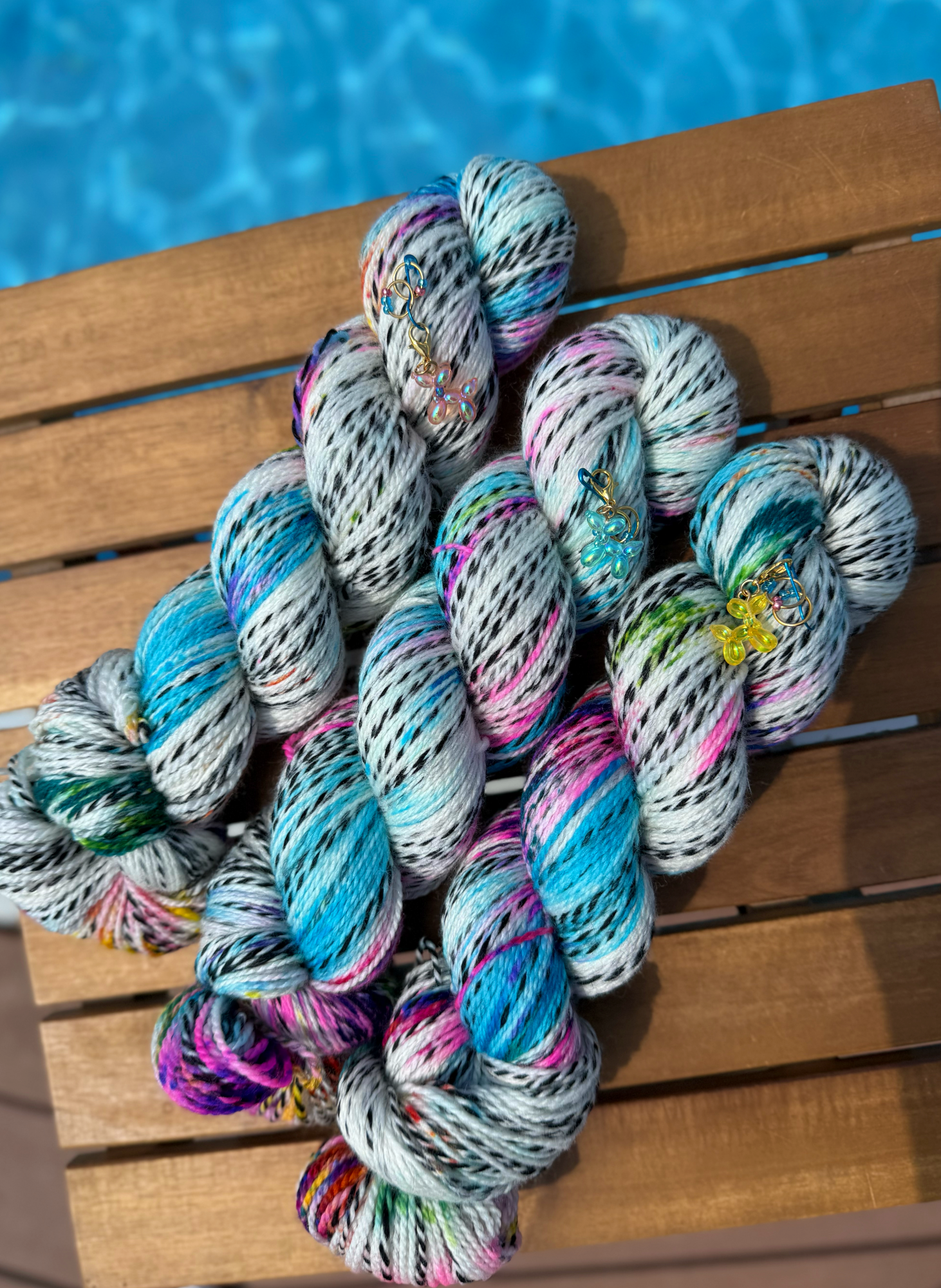 3 Hilda Sock (no mini) with Iridescent Balloon Dog Progress Keepers and 2 stitch markers