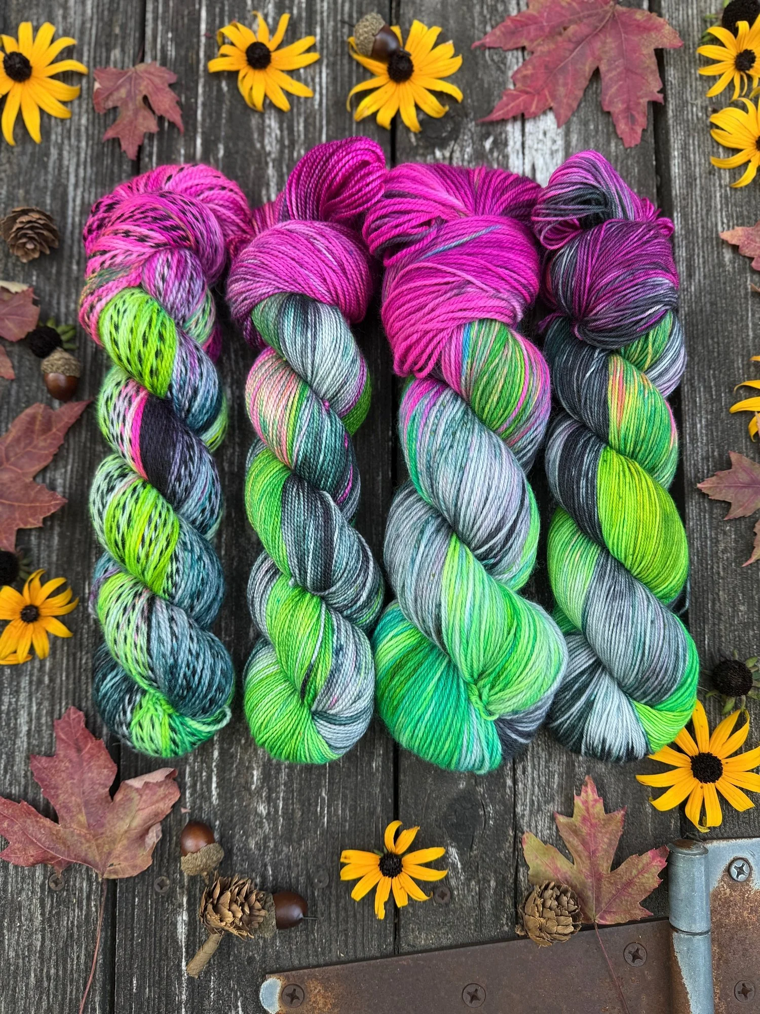autumn halloween yarn scooby-doo knit pattern knitting203.jpg