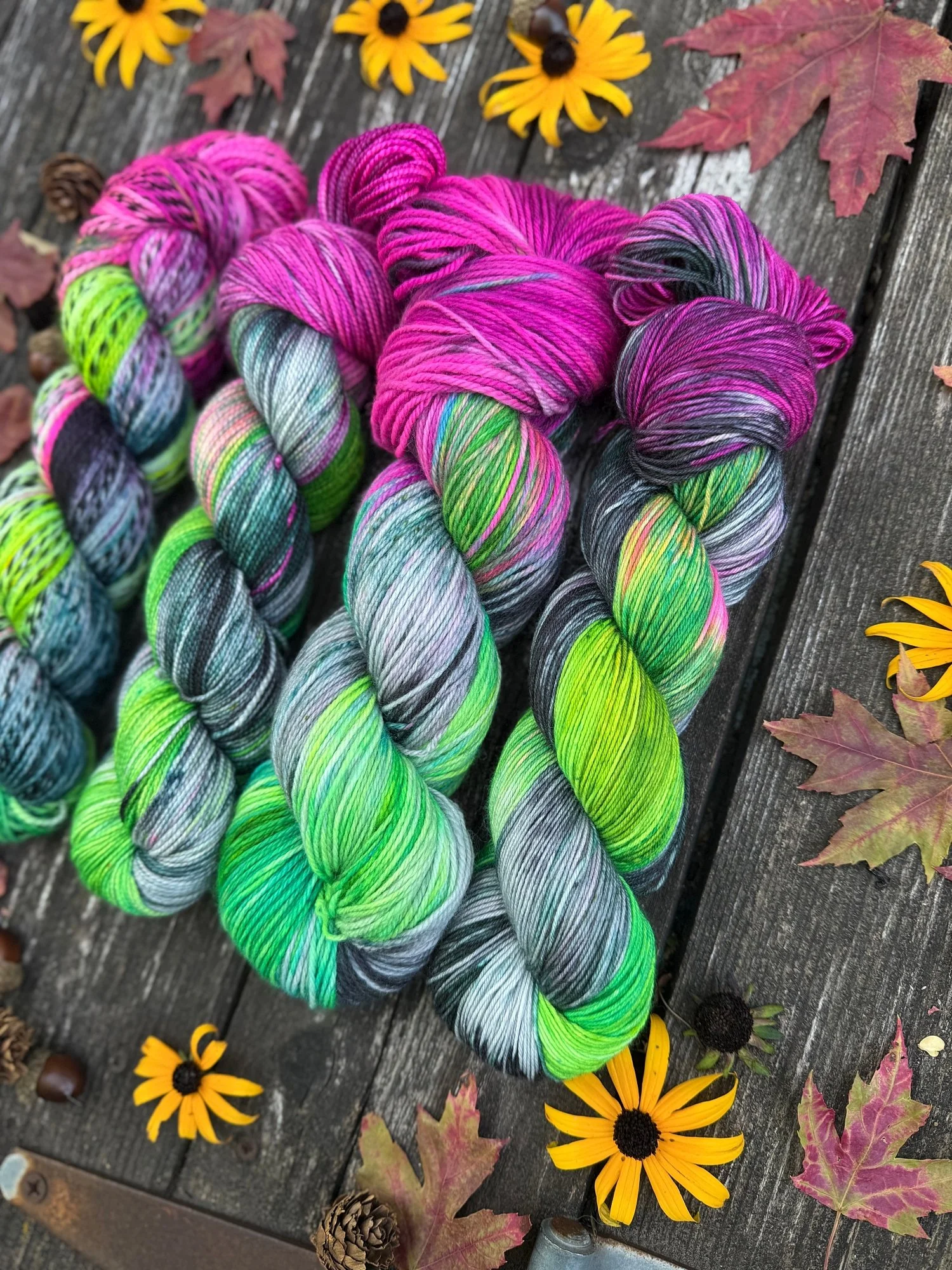 autumn halloween yarn scooby-doo knit pattern knitting200.jpg