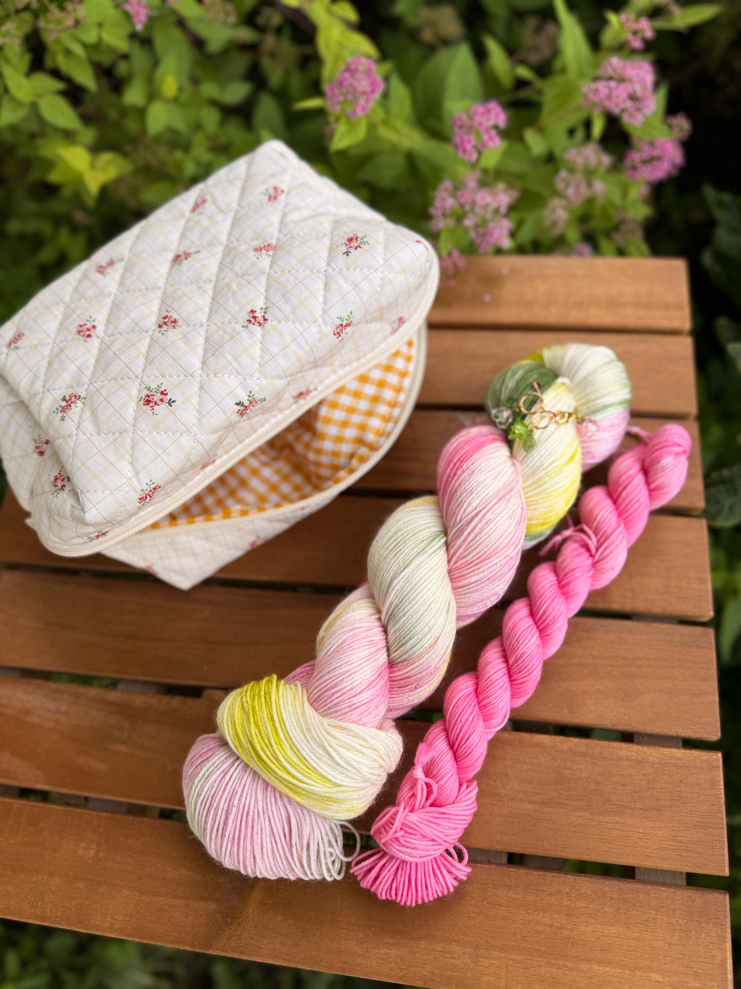 Summer Garden Yarn Sock Set Stitch Marker Project Bag Spinning Fiber 6.28.26115.png