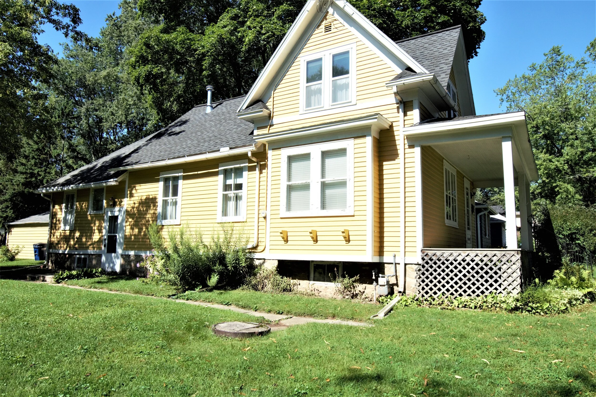 406 E. MISSION ST ALLOUEZ WI 54301 - SOLD