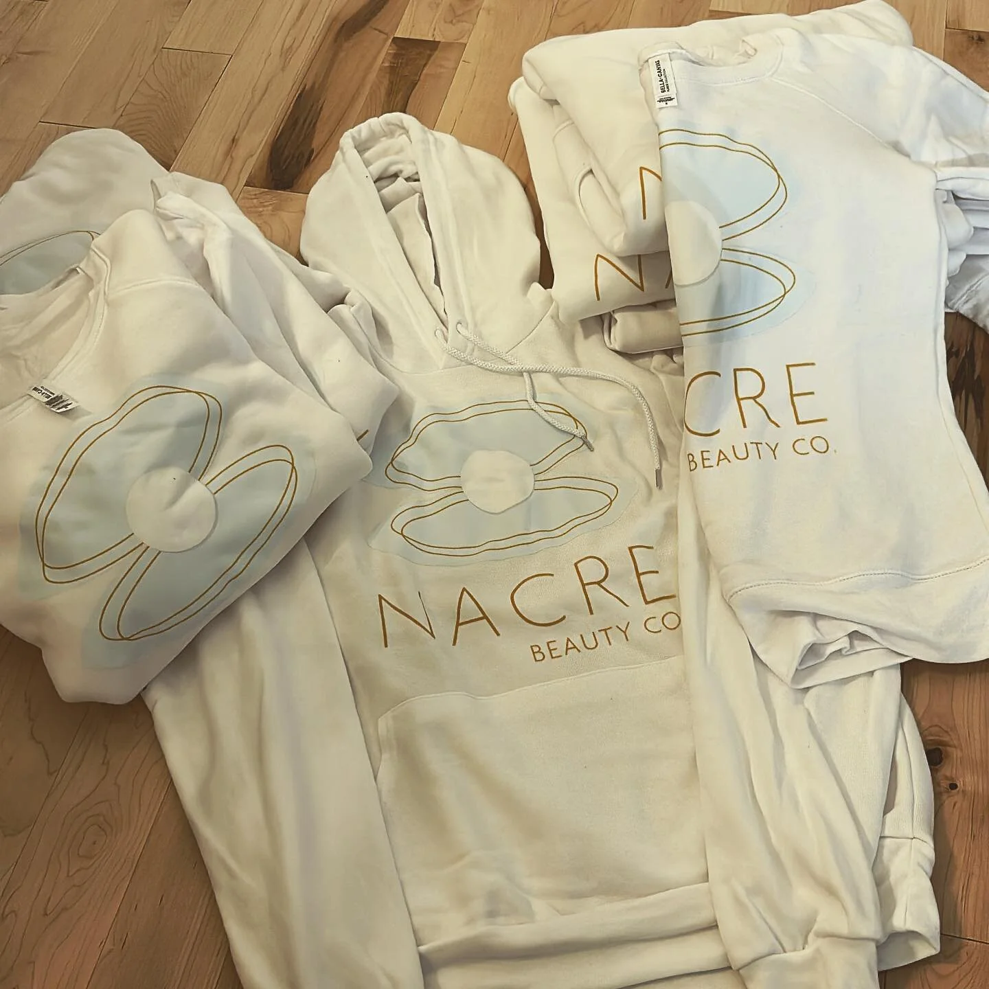 How cute are these sweatshirts?! They are up for grabs! 

Thank you @krazyladycrafts I love them so much!